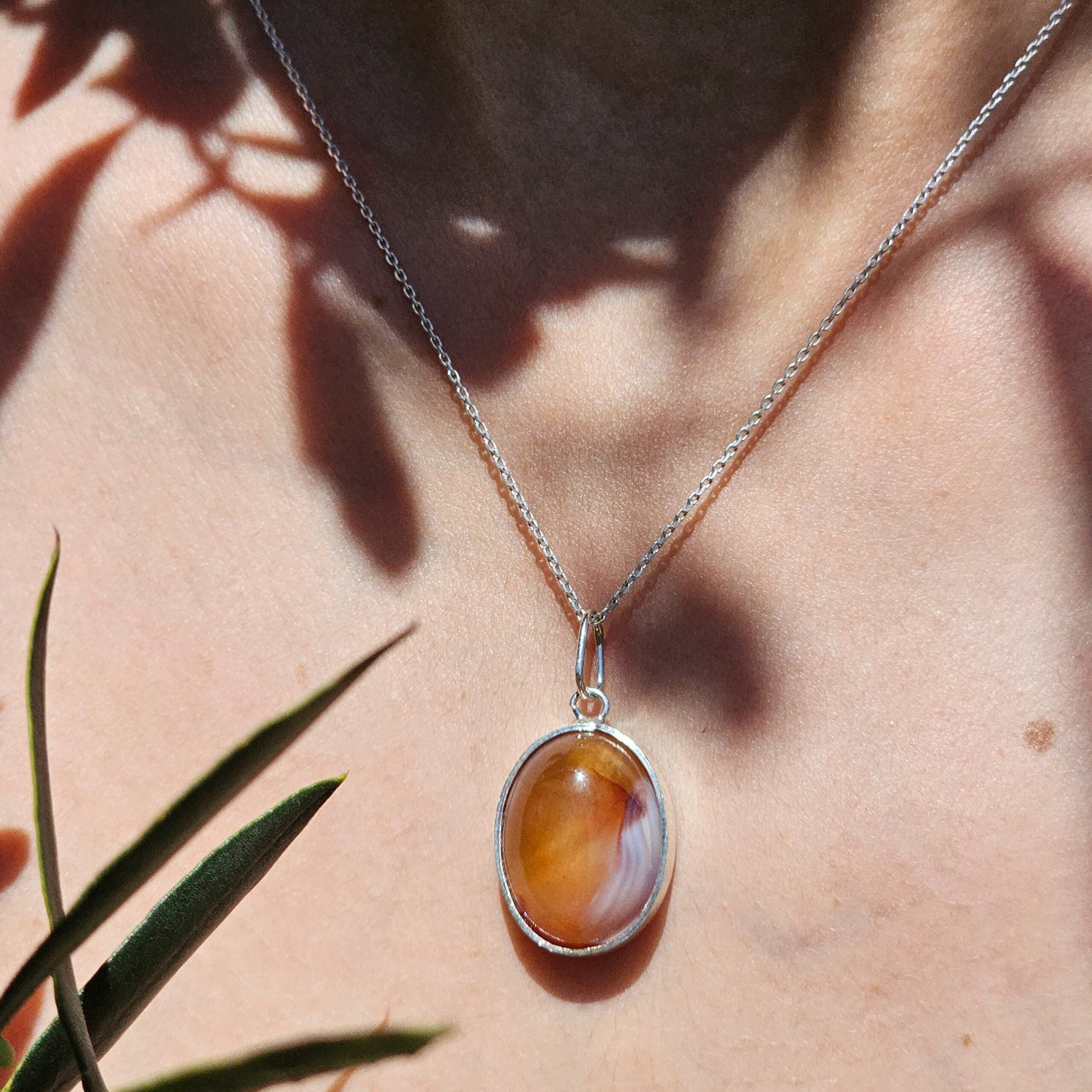 collier en argent 925 élégant avec pendentif agate orange naturel