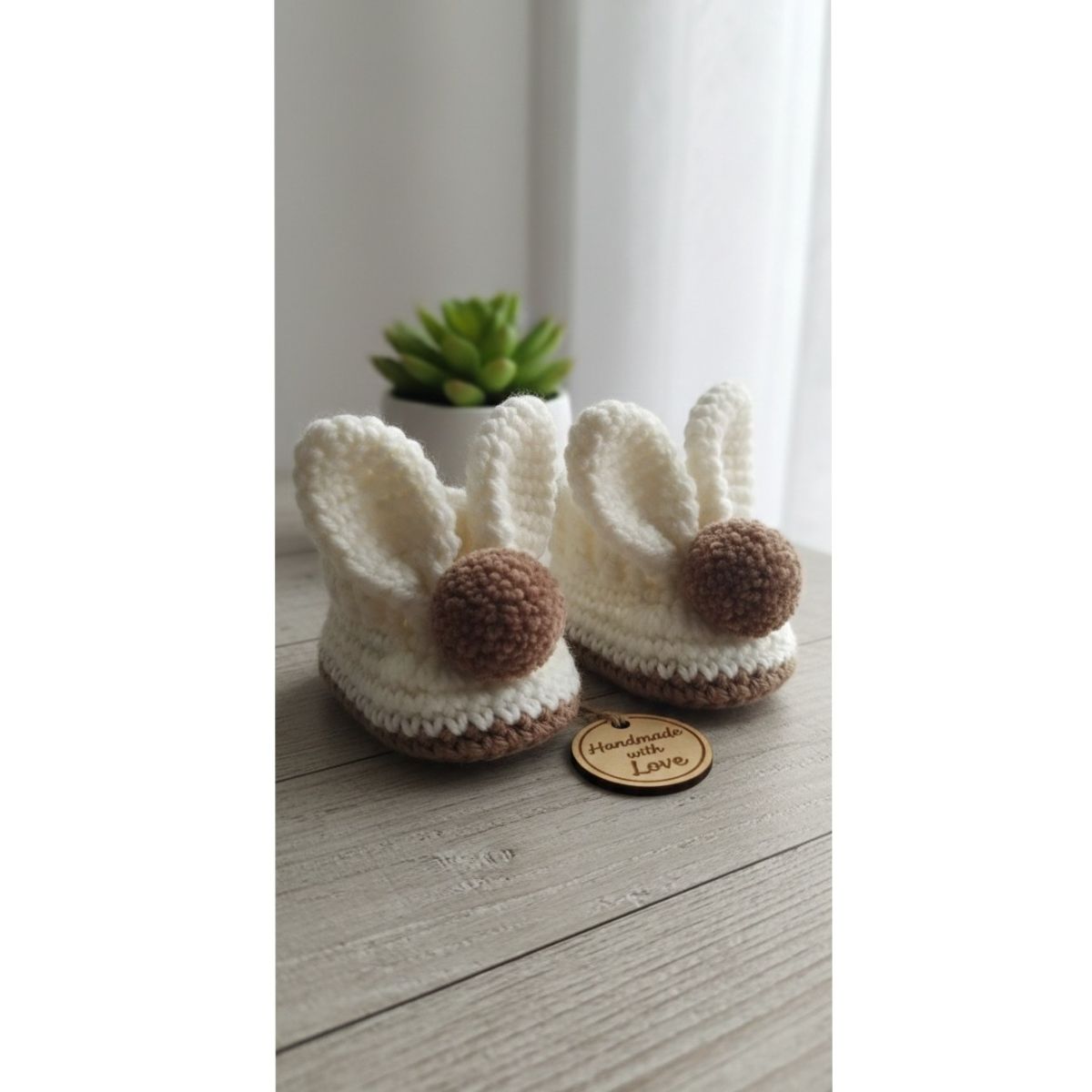 Chaussons bébé en crochet élégants et confortables pour chaque couleur