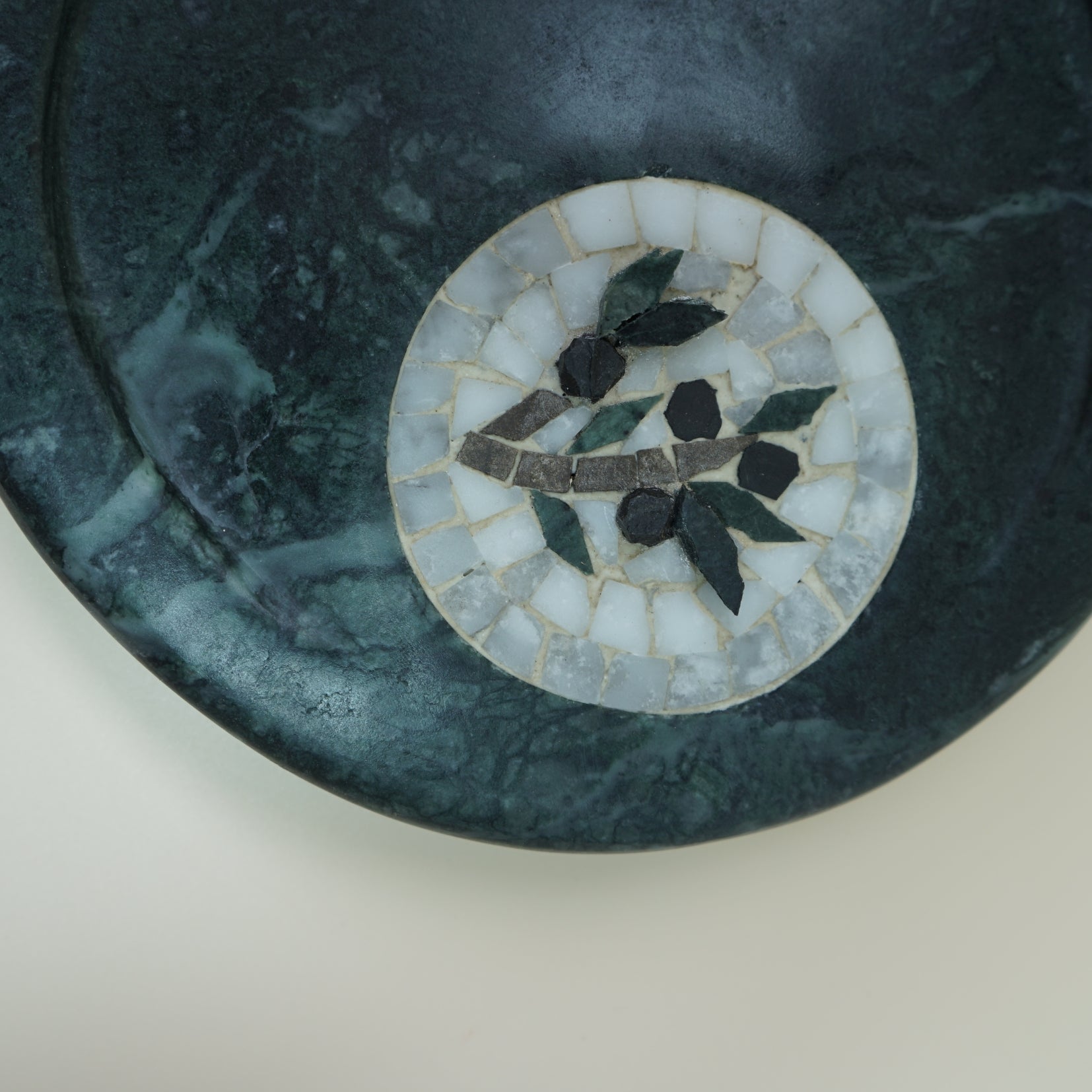 vide poche marbre design exclusif en Guatemala élégant et chic