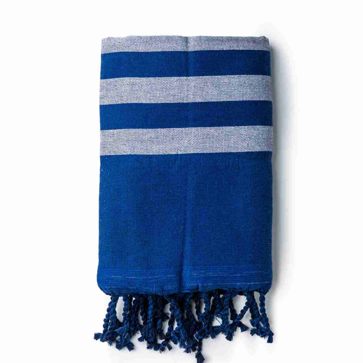 Fouta bleue rayée