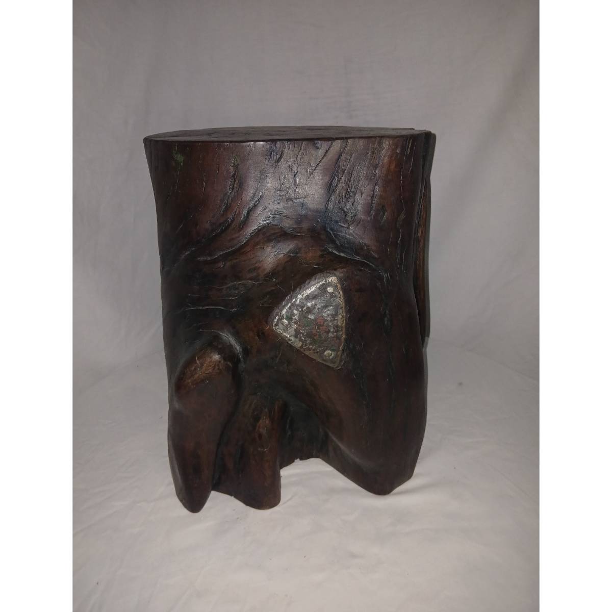 Tabouret en bois artisanal pour un style africain unique