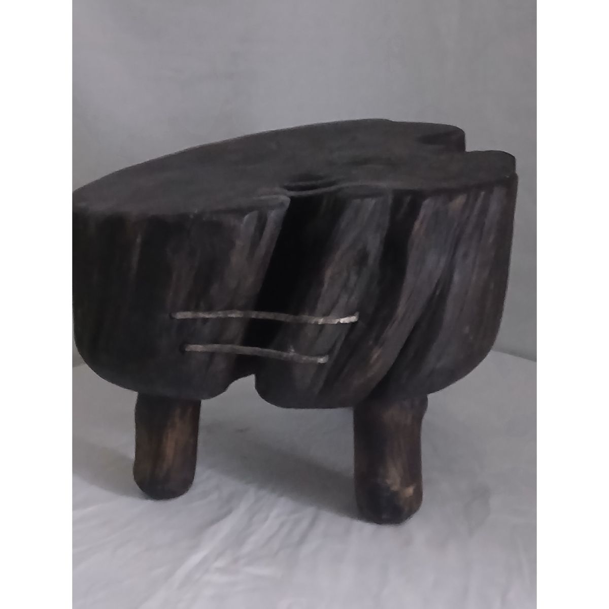 Tabouret en bois africain haut de gamme pour un style unique