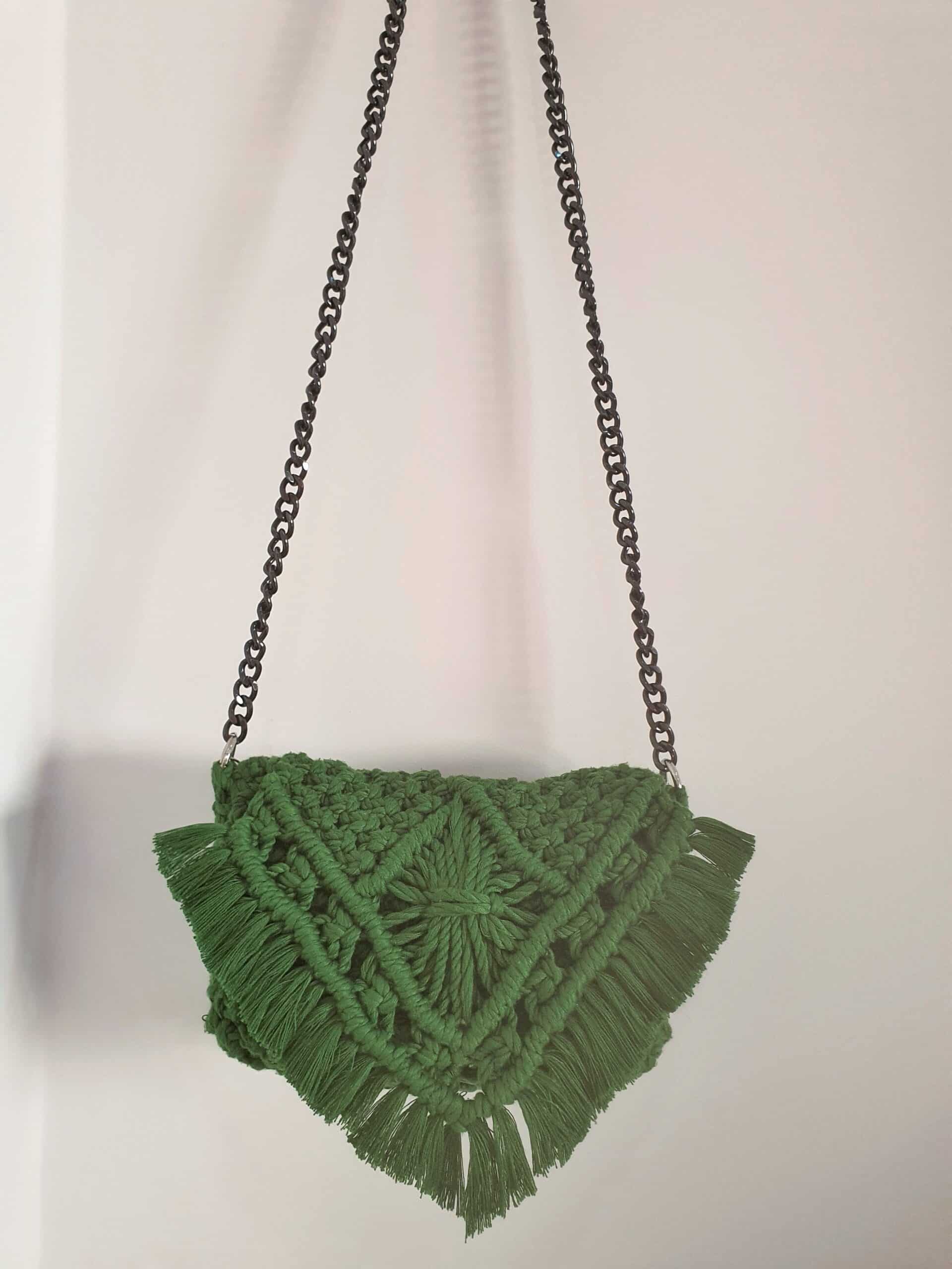 Sac bandoulière au crochet vert fait-main