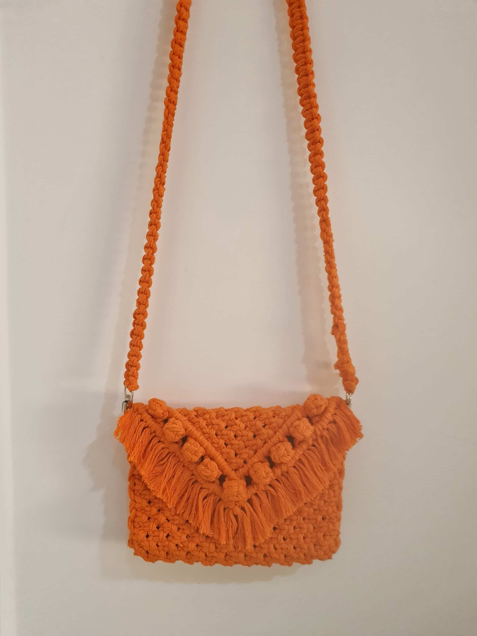 Pochette bandoulière au crochet fait-main