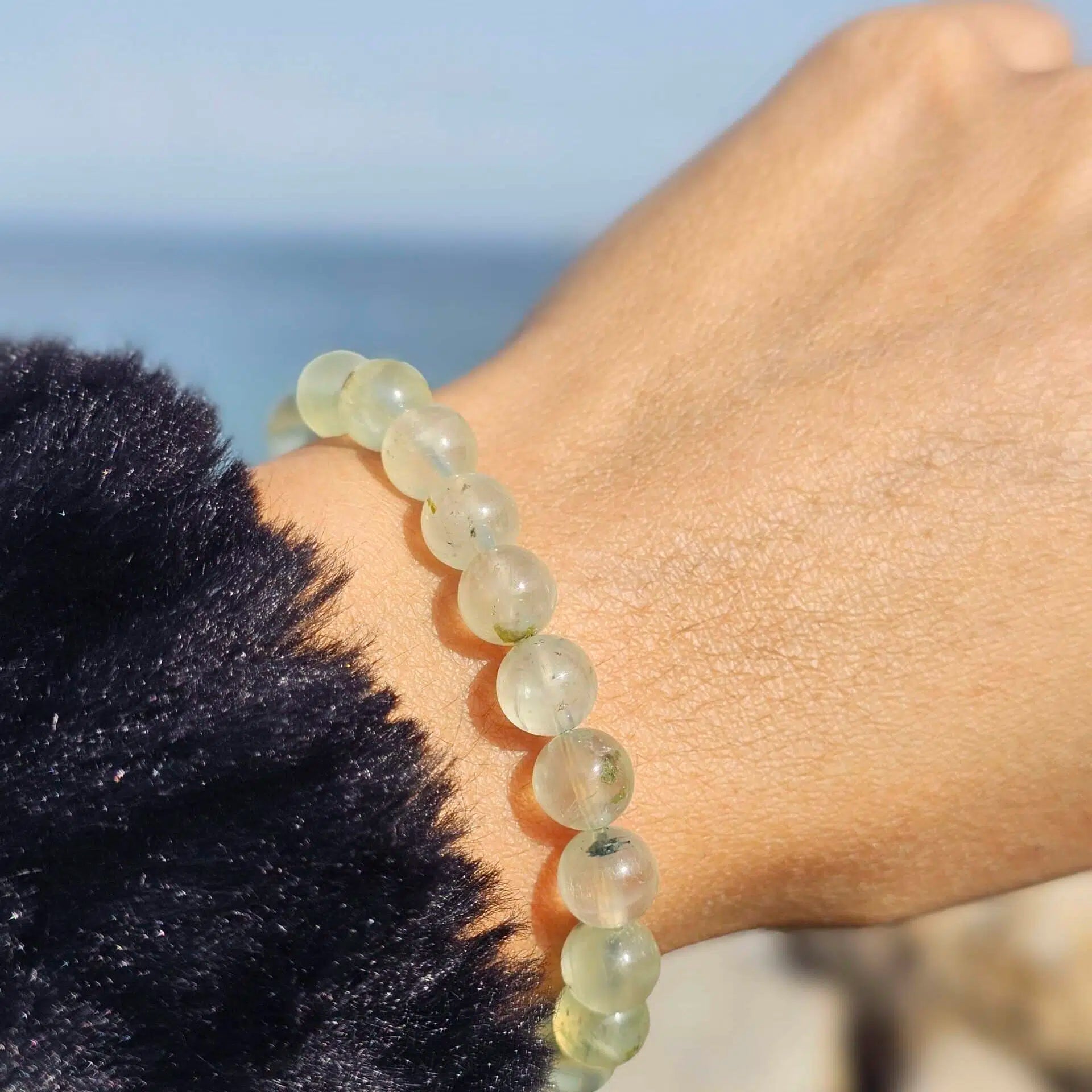 bracelet préhnite ajustable bienfaits apaisants et élégance naturelle