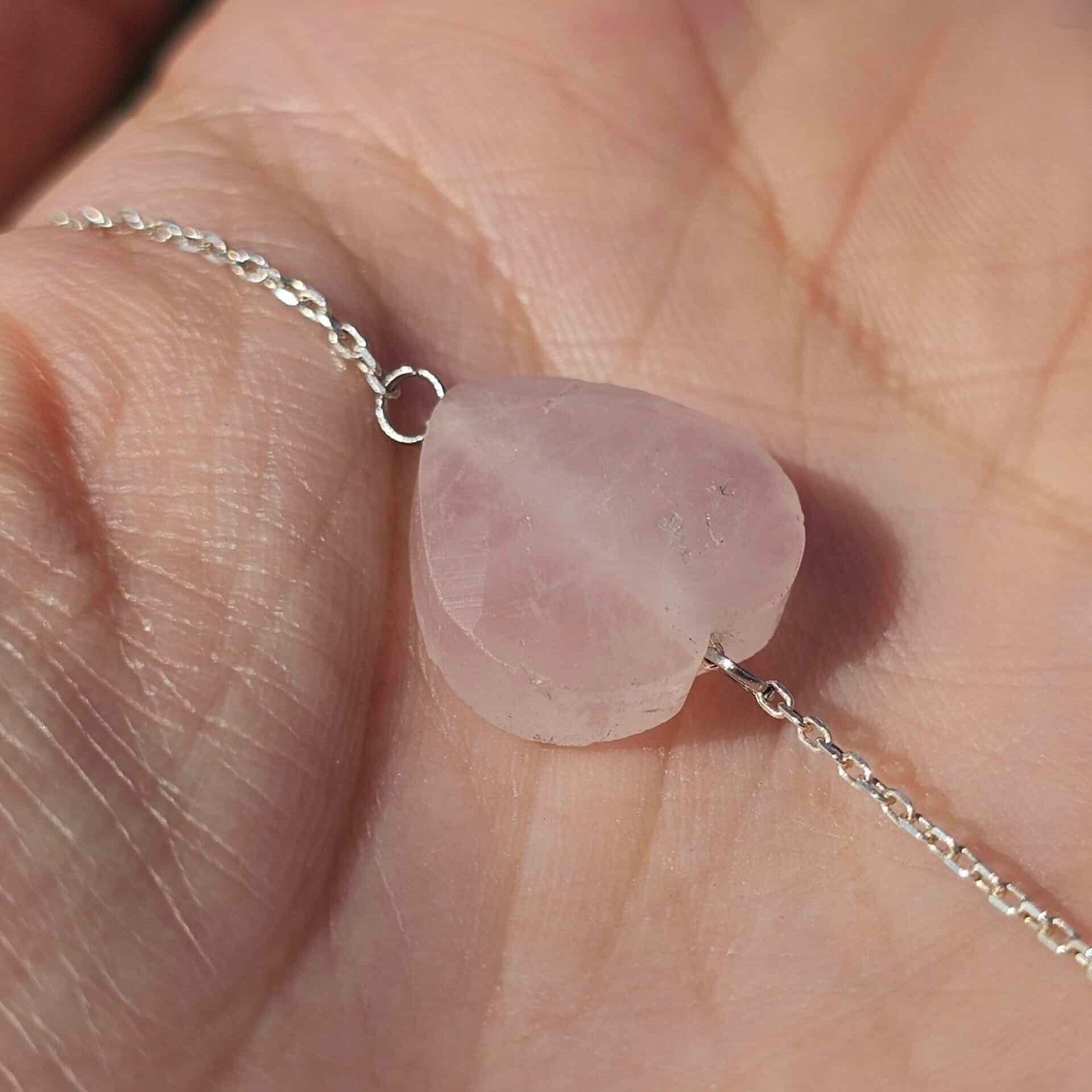 Bracelet en argent 925 avec pendentif cœur en quartz rose (ajustable)