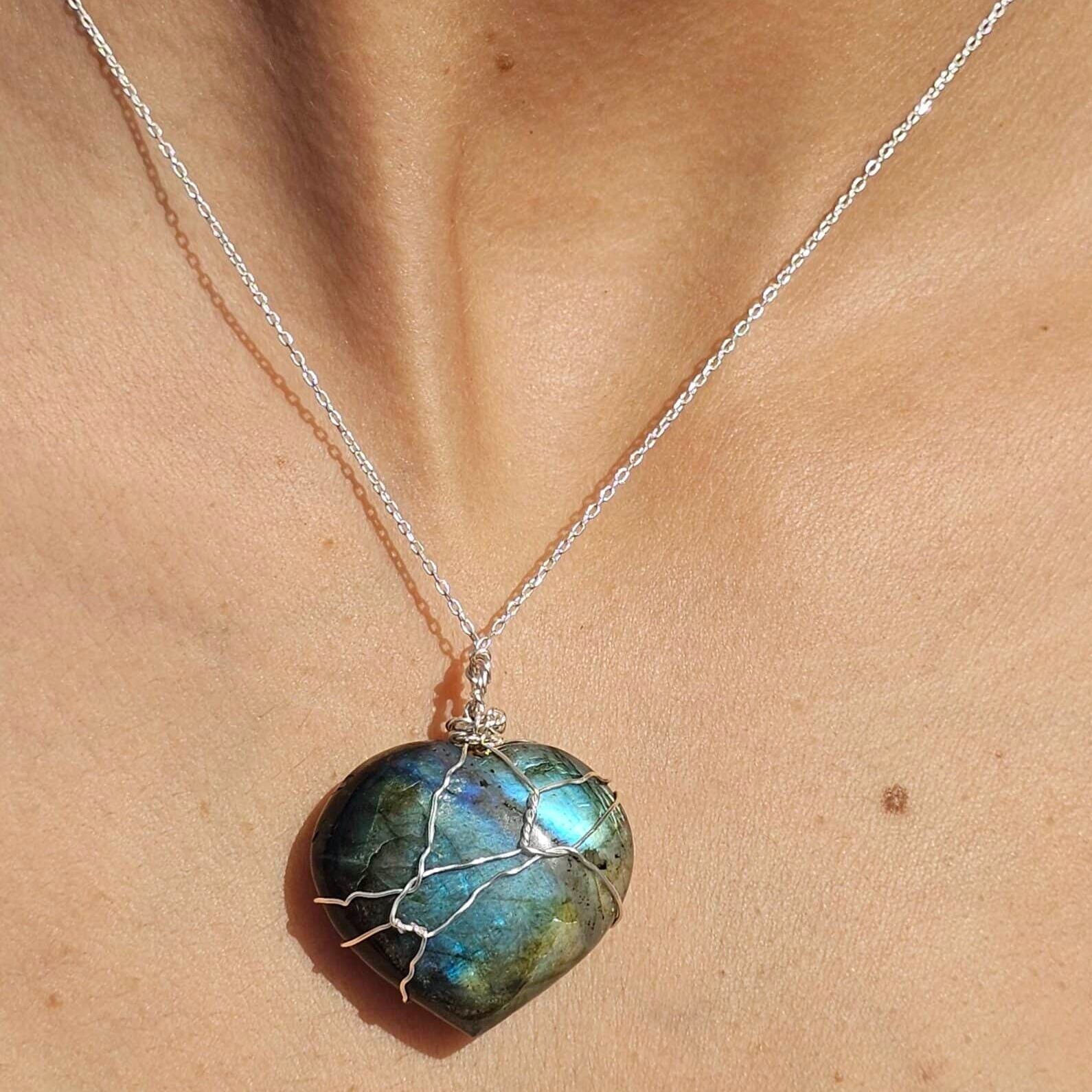 Collier en argent 925 avec pendentif cœur Labradorite avec reflet (45 cm)