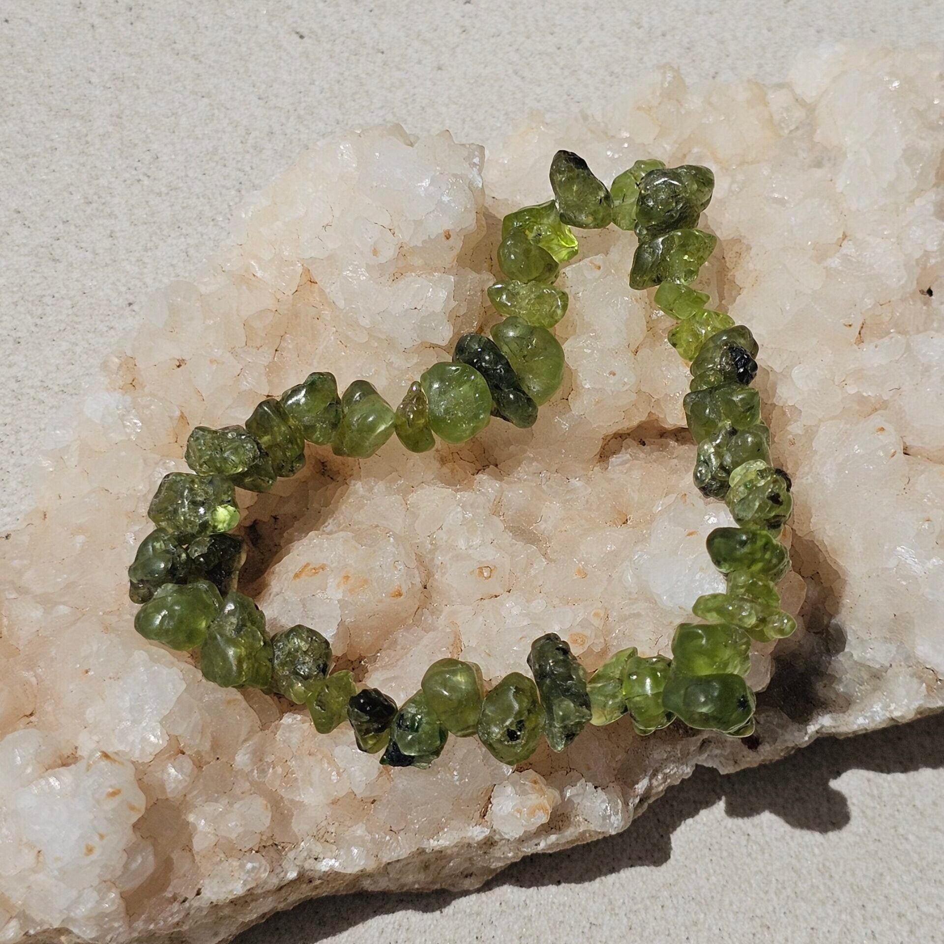 Bracelet élastique Péridot Naturel - Élégance Artisanal