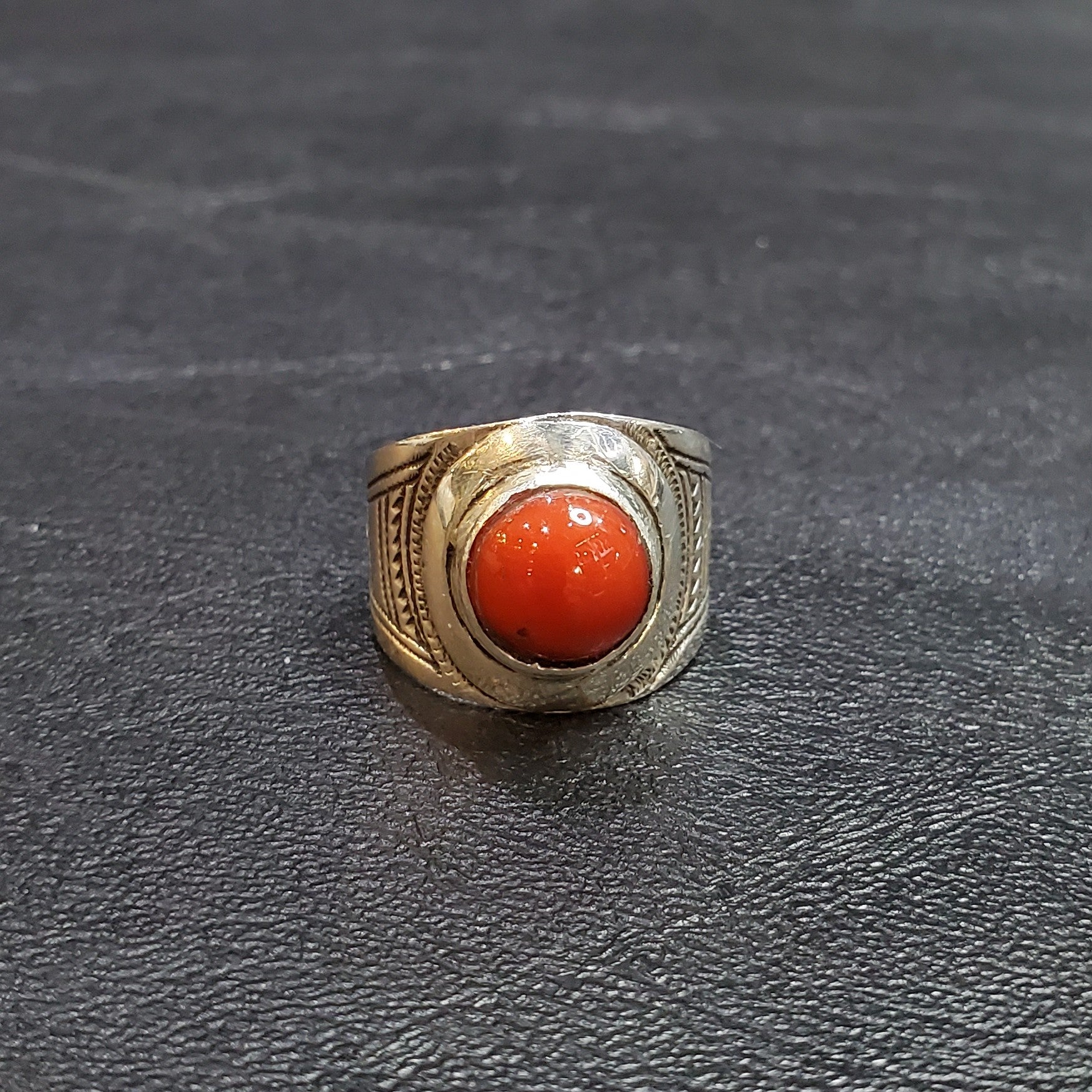 Bague Corail Rouge ronde