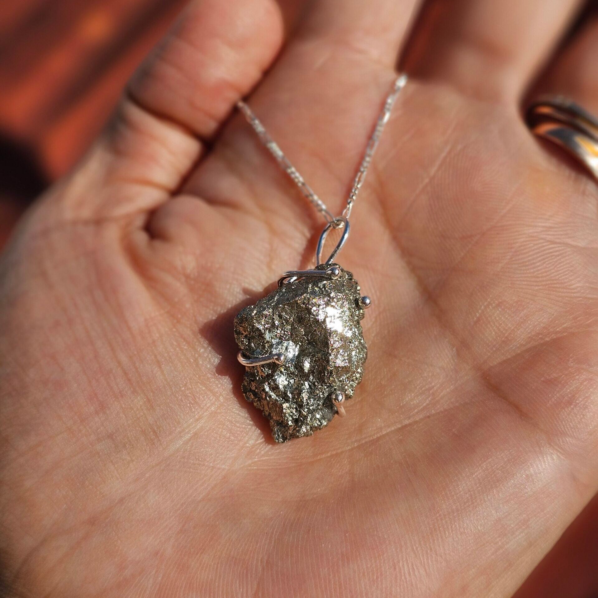 Collier en argent 925 avec pendentif de Pyrite brute naturel