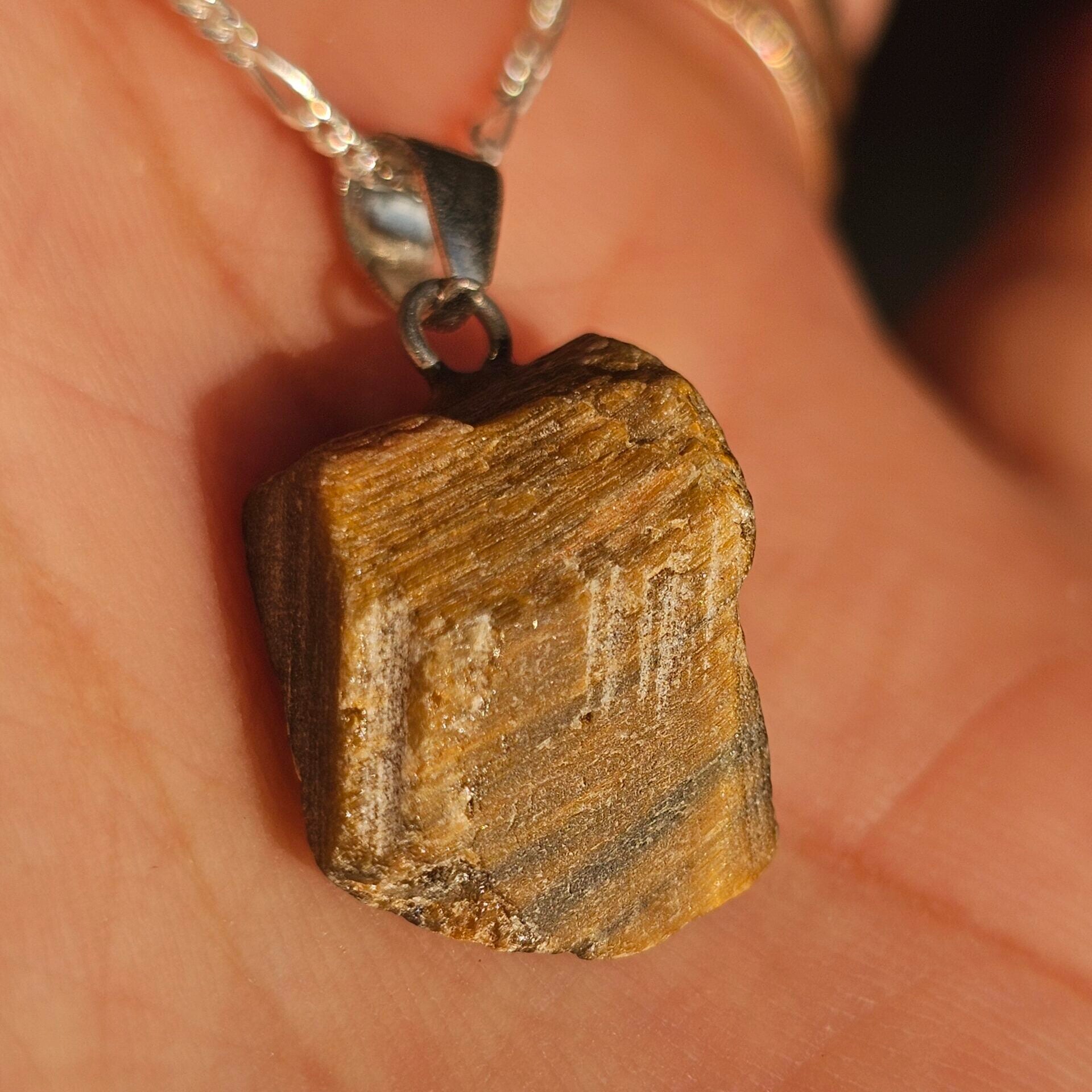 Collier Pendentif Œil de Tigre Brut Argent 925 - Équilibre Énergétique