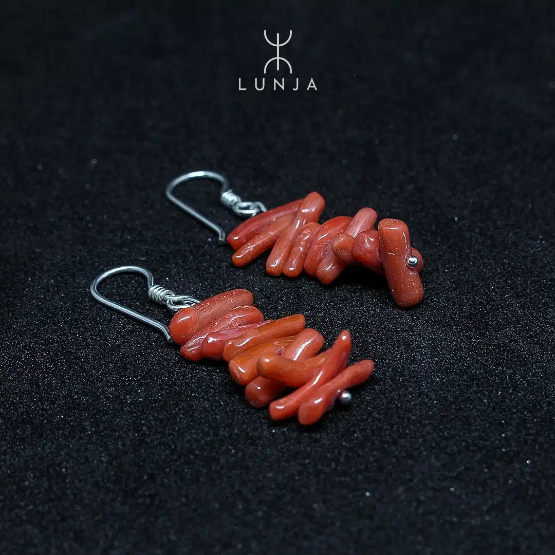 Boucles d'oreilles en corail rouge premier choix pour femme