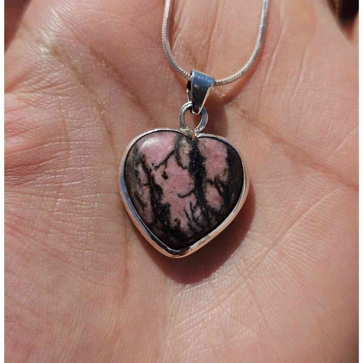Collier rhodonite cœur en argent 925 élégance et charme irrésistibles