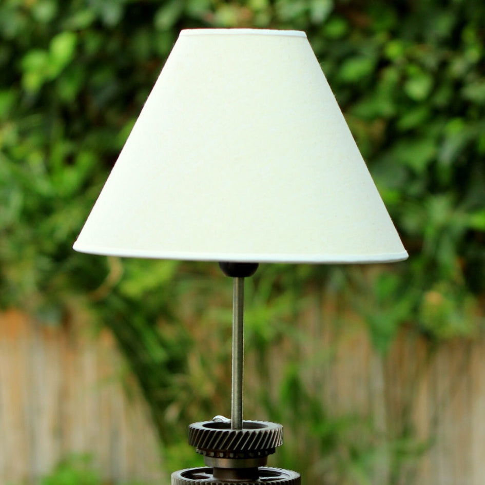Lampe industrielle arbre à cames pour un intérieur unique
