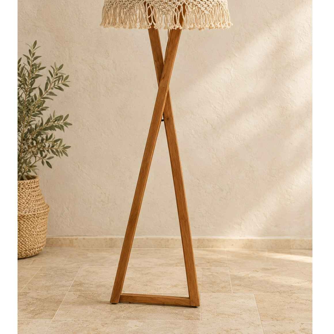 Lampadaire macramé beige naturel pour une ambiance chaleureuse