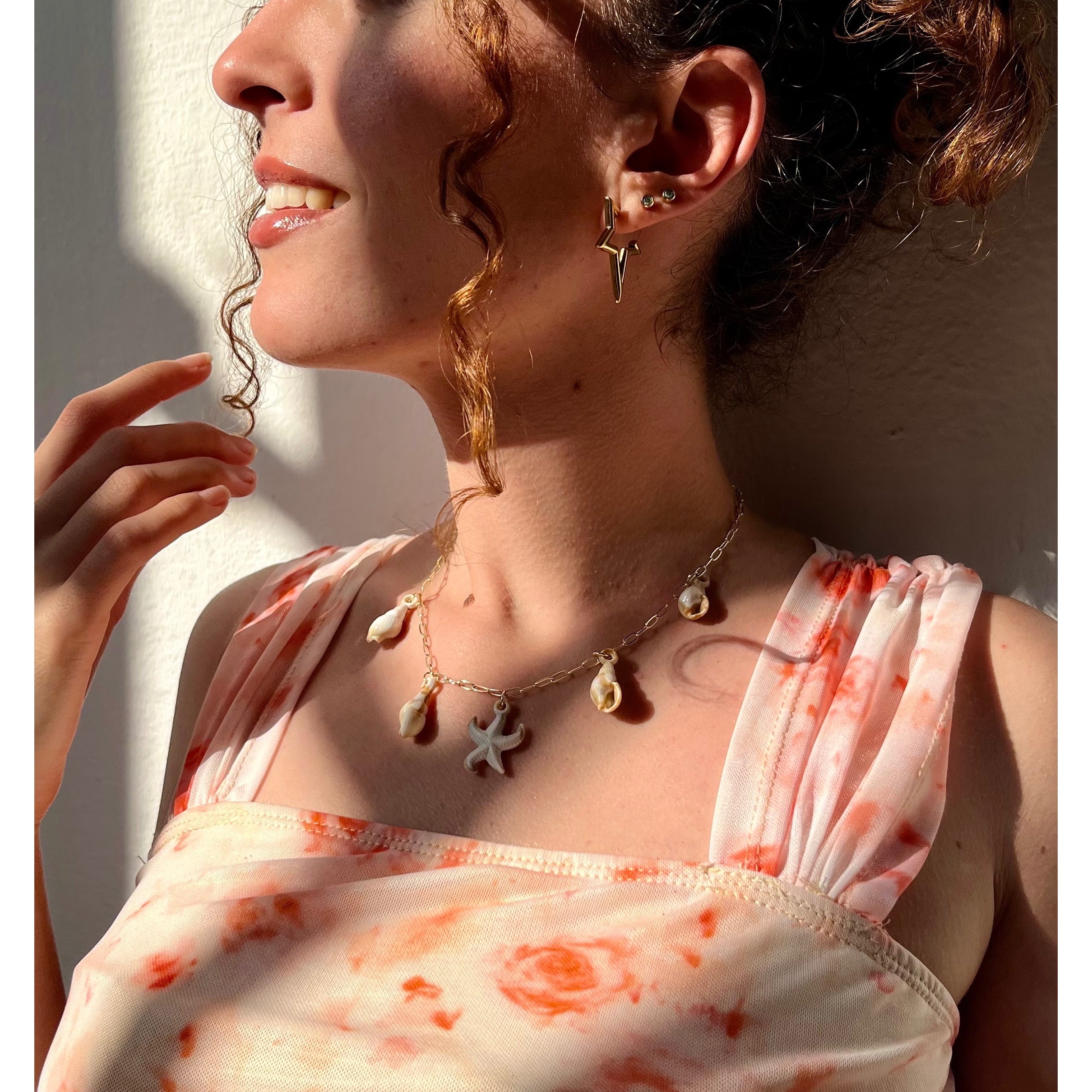 Collier coquillage été exclusif pour un style irrésistible
