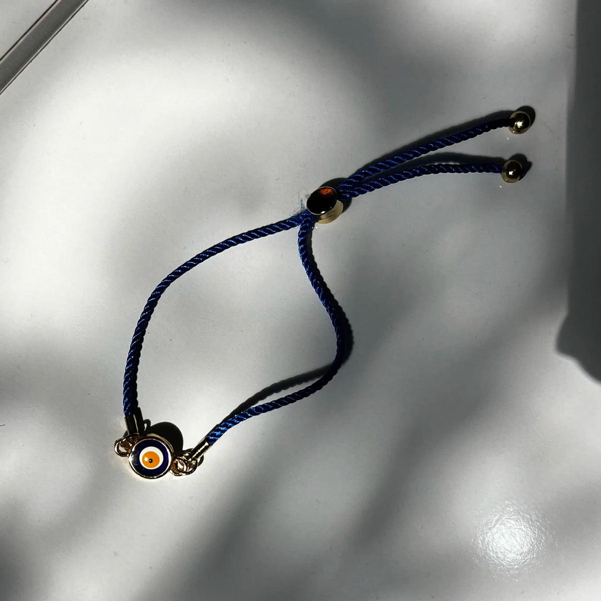 Bracelet artisanal avec motif œil en Cordon Bleu Marine