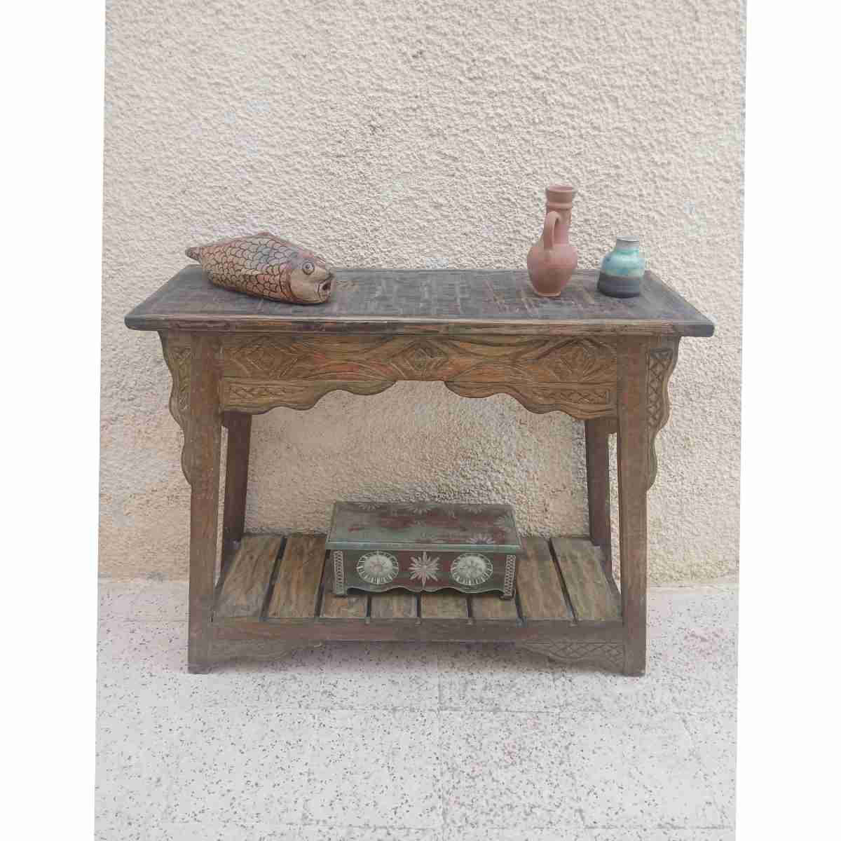 Console bois élégante pour un intérieur raffiné et chaleureux