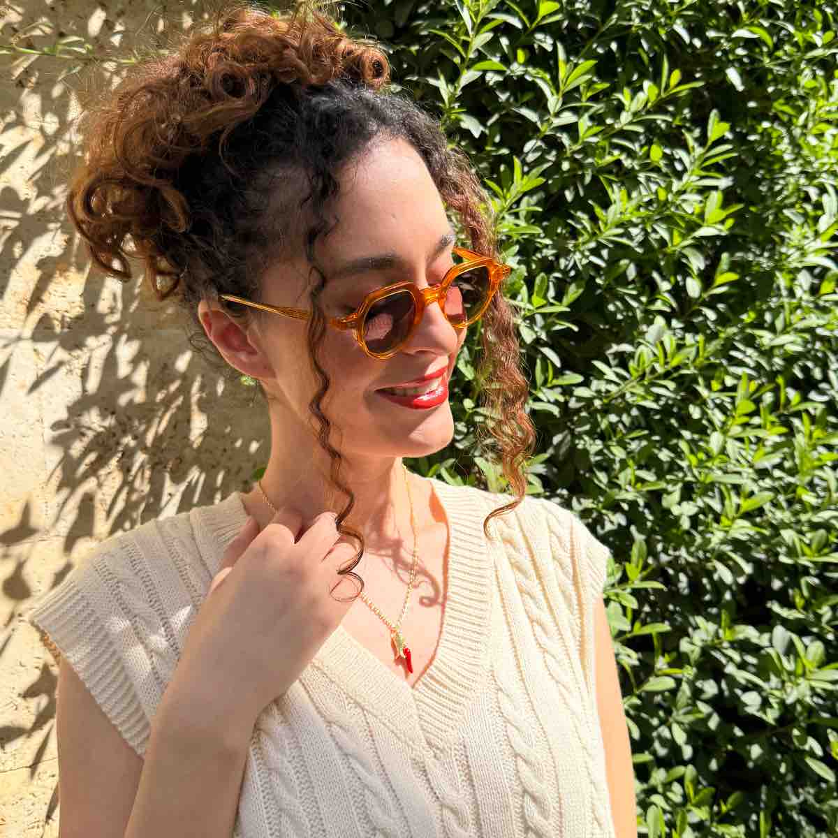 Collier artisanale dorée Houta et Felfel pour un style unique