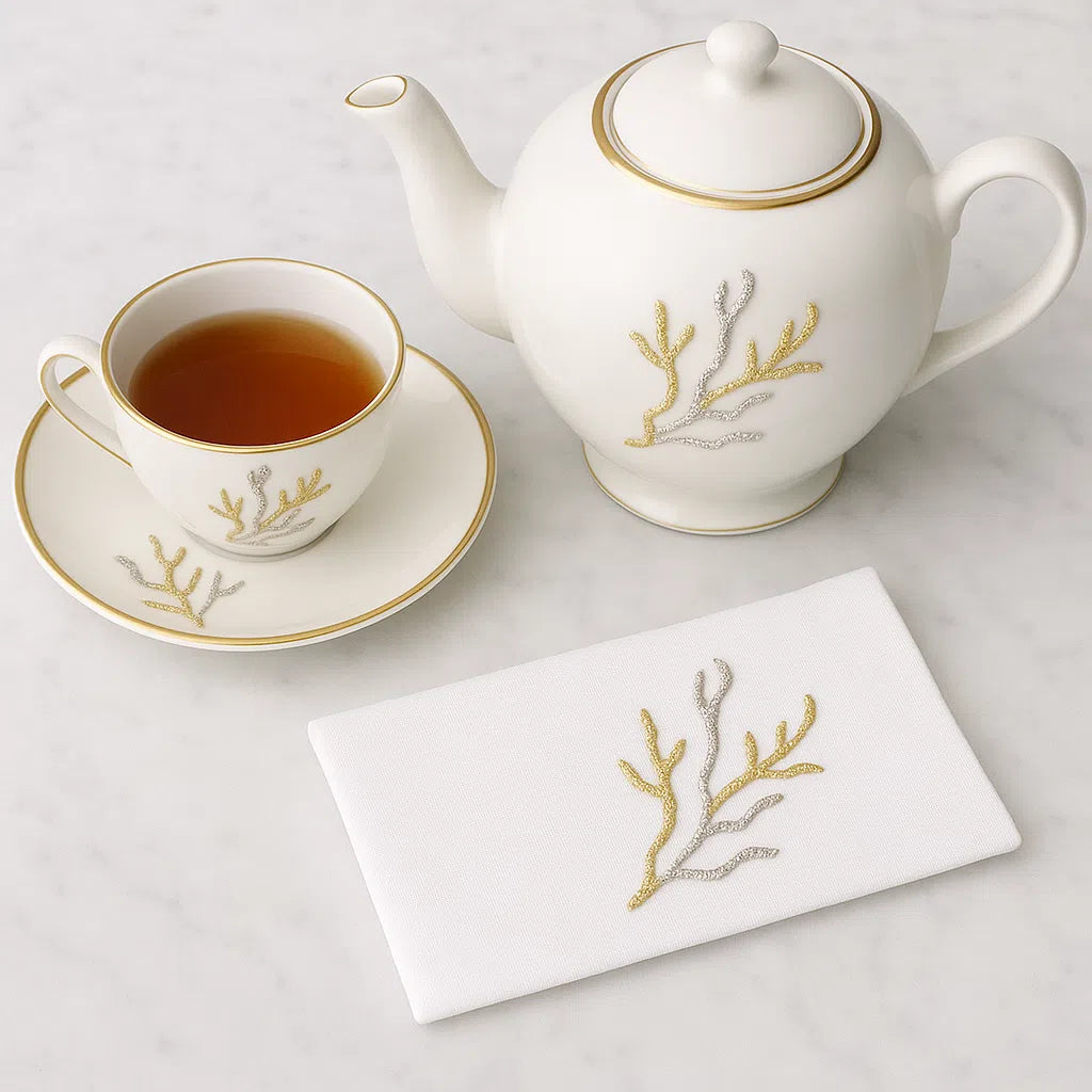 Serviettes à gâteaux brodées - élégantes et raffinées