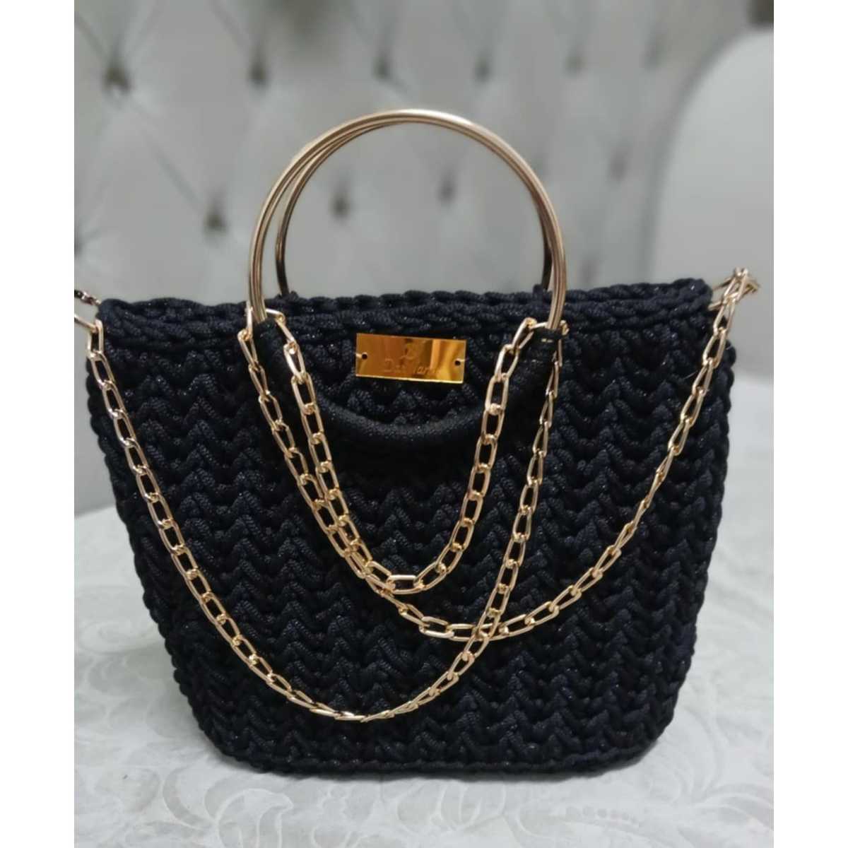 sac élégant l'accessoire incontournable pour un style raffiné