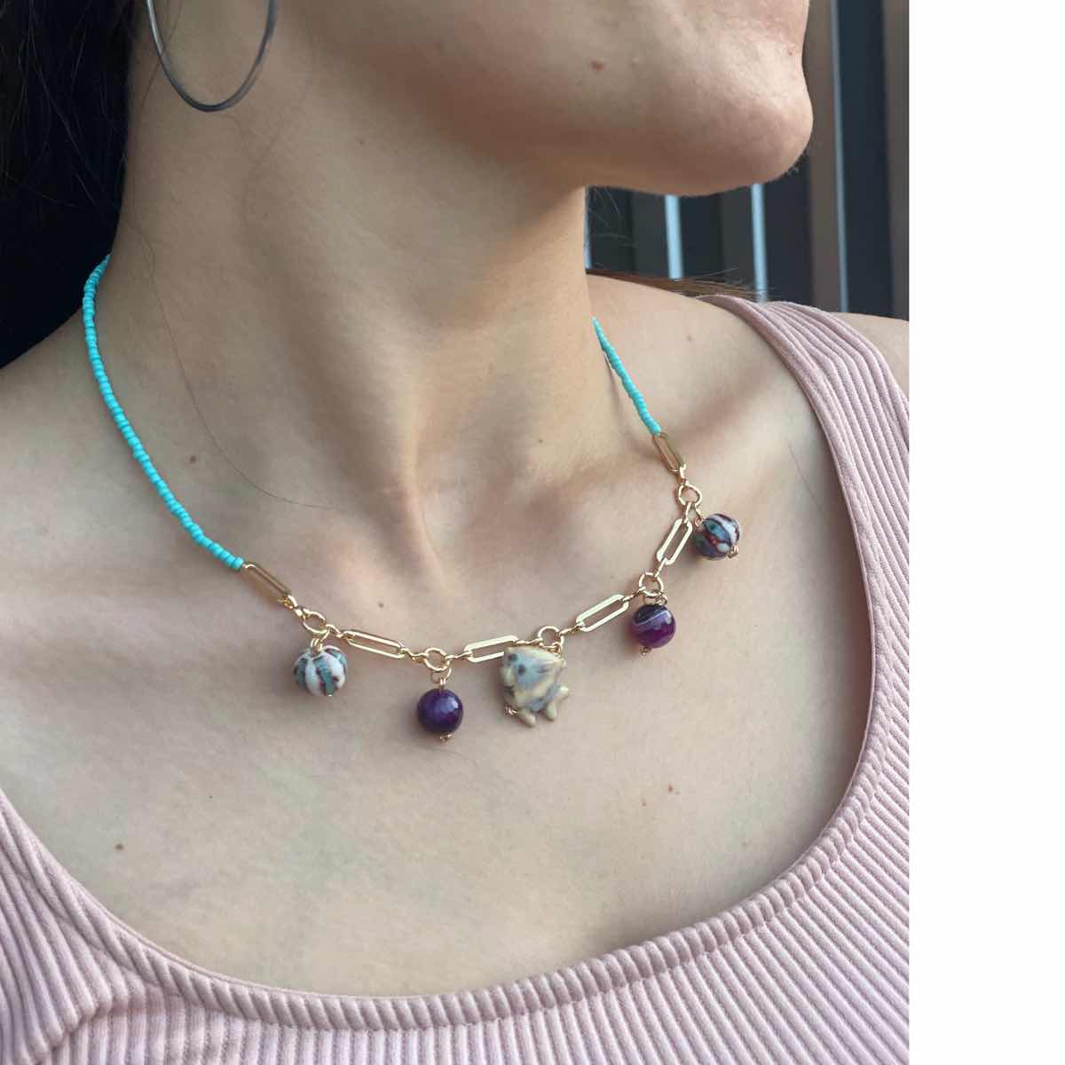 Collier bohemian chic pour une allure estivale irrésistible