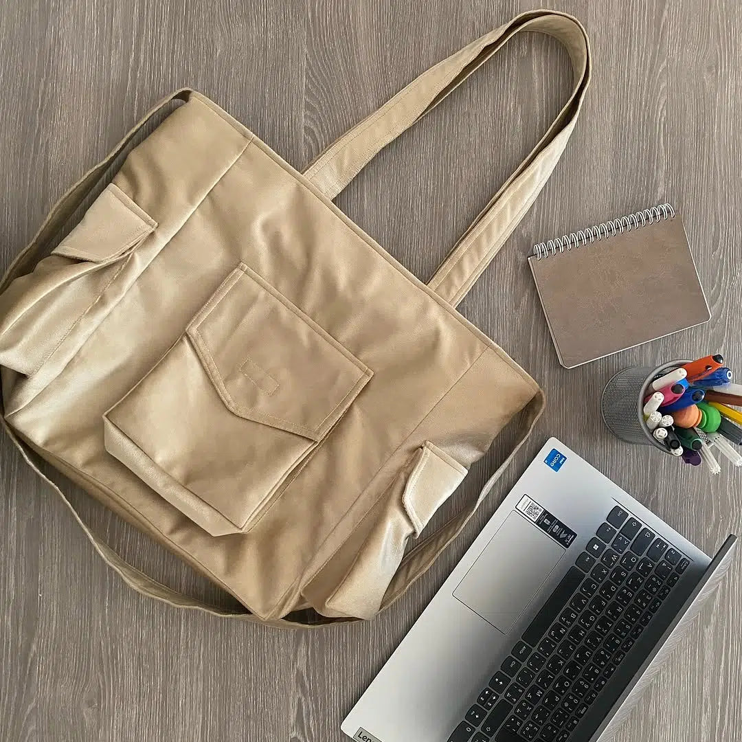 Grand Sac Beige en Daim avec 3 Poches Pratiques