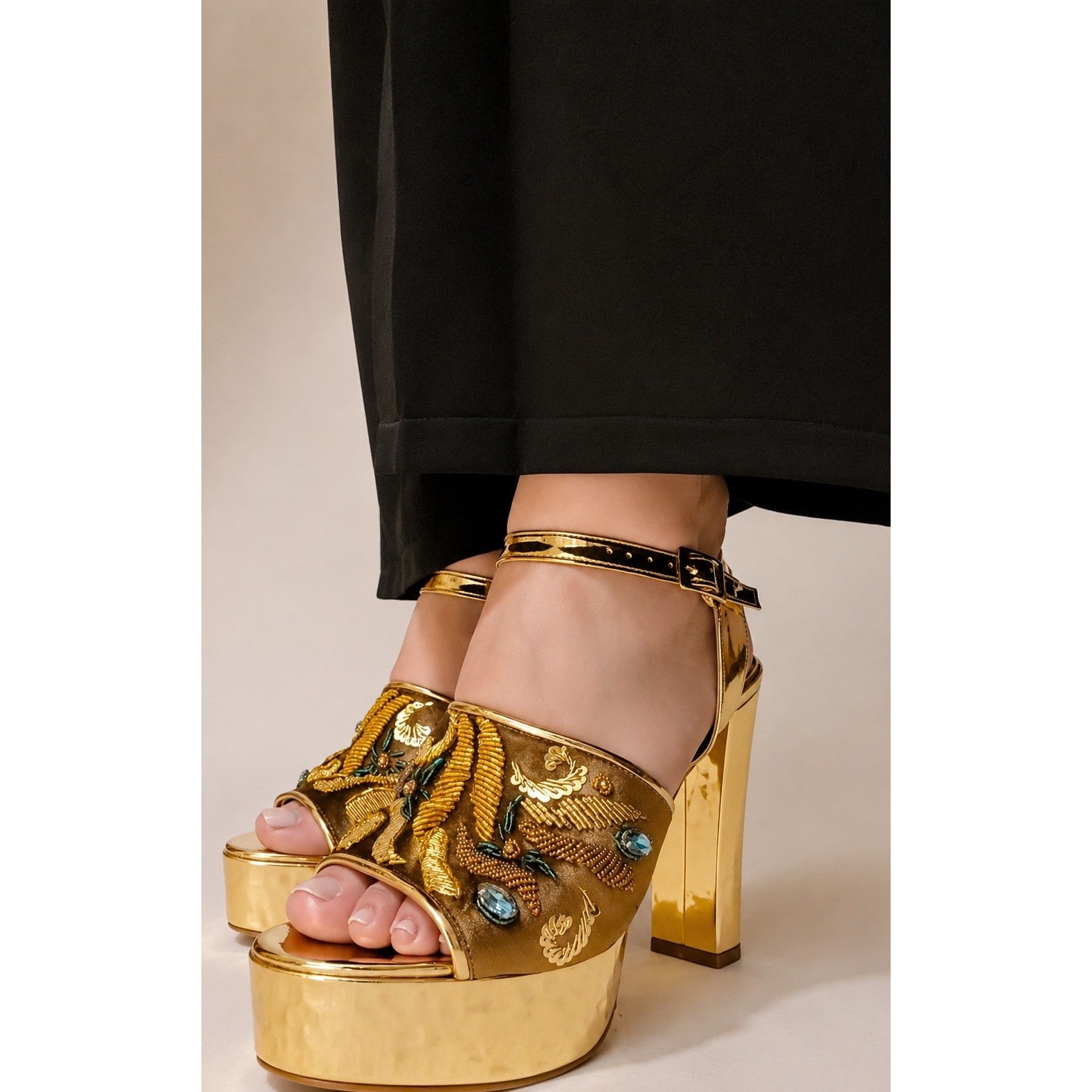 Chaussures soirée élégantes faites main pour briller en toute occasion