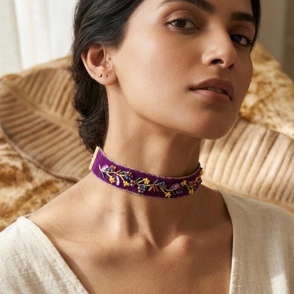 Collier bohème unique en velours pour un style éclatant