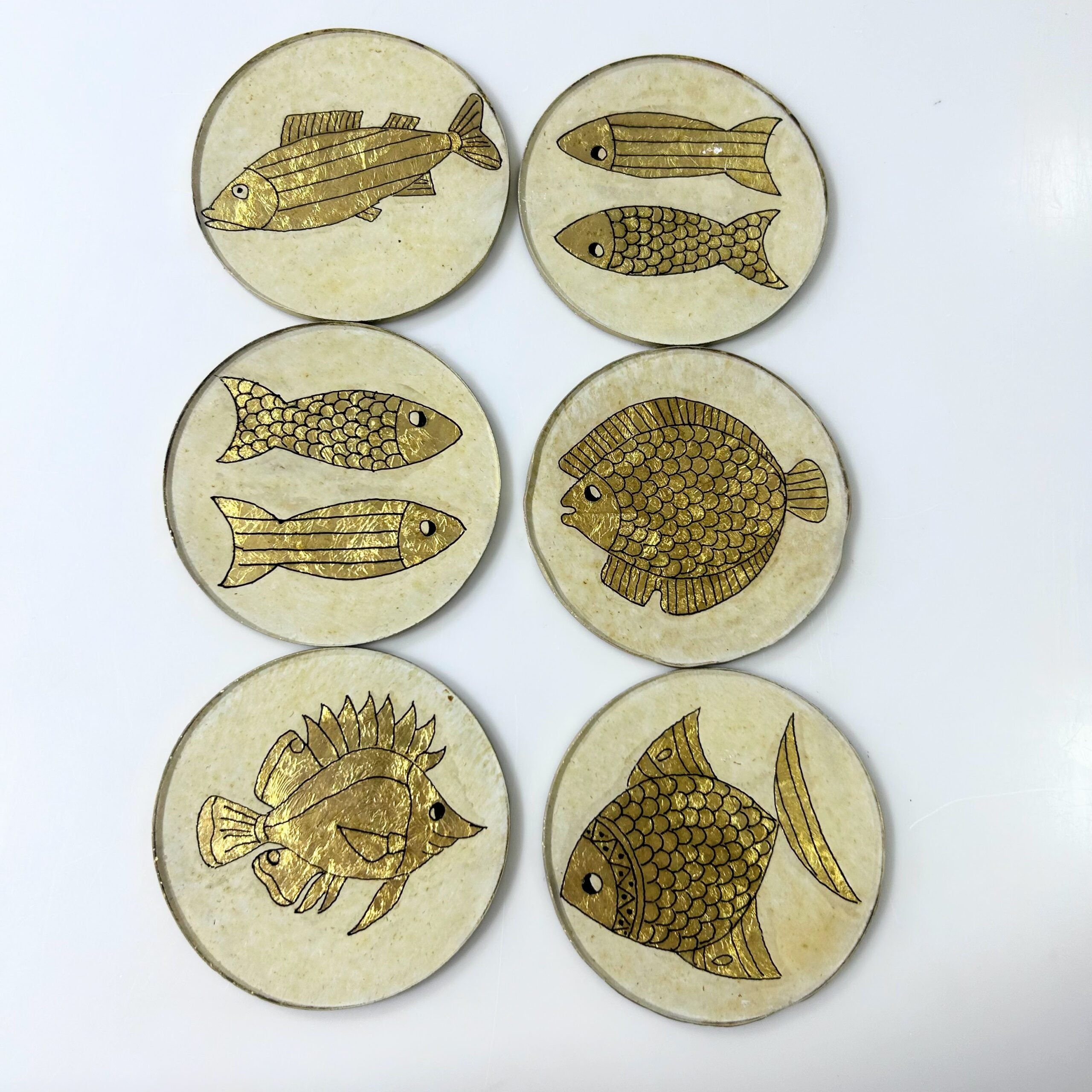Dessous de verre "POISSONS" à la feuille d'or - Coffret cadeau précieux et élégant -