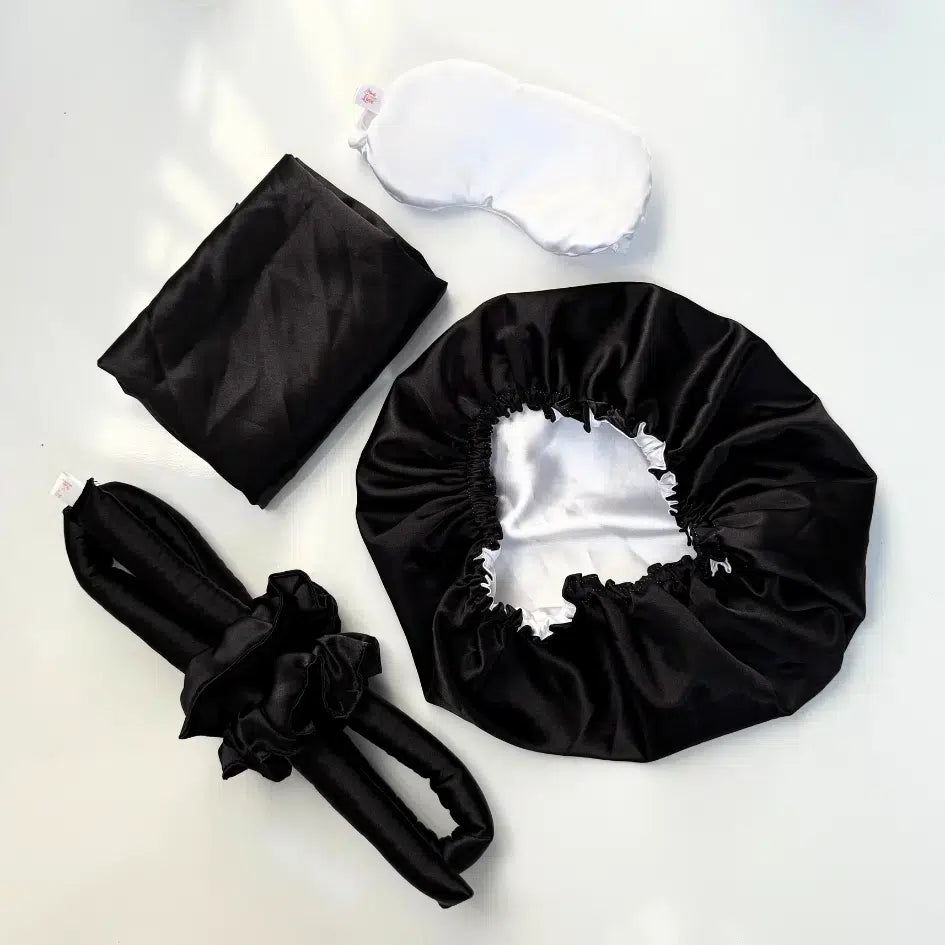 Ensemble Nuit Satin Noir & Blanc - Élégance et Confort Soins Cheveux