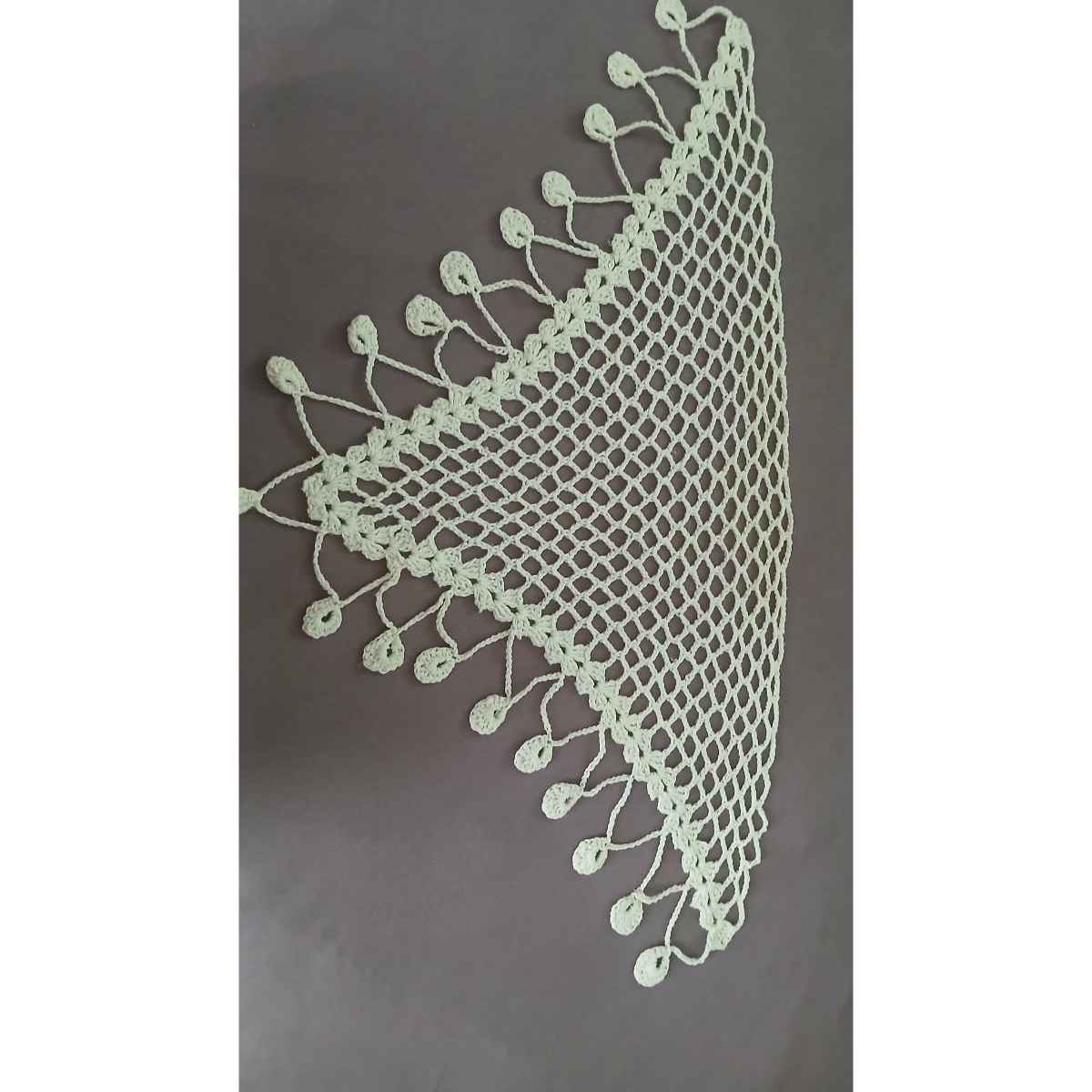 Foulard élégant en crochet pour un style irrésistible et chic