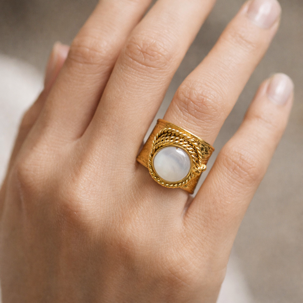 Bague en cuivre et nacre