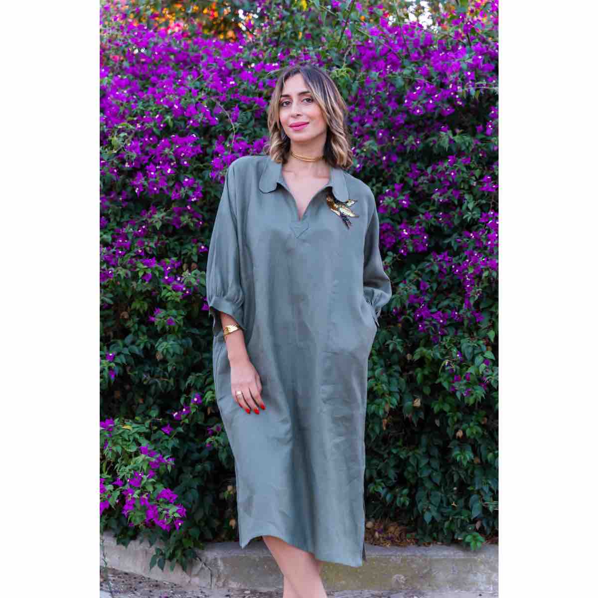 Blouza en vert brodée à la main