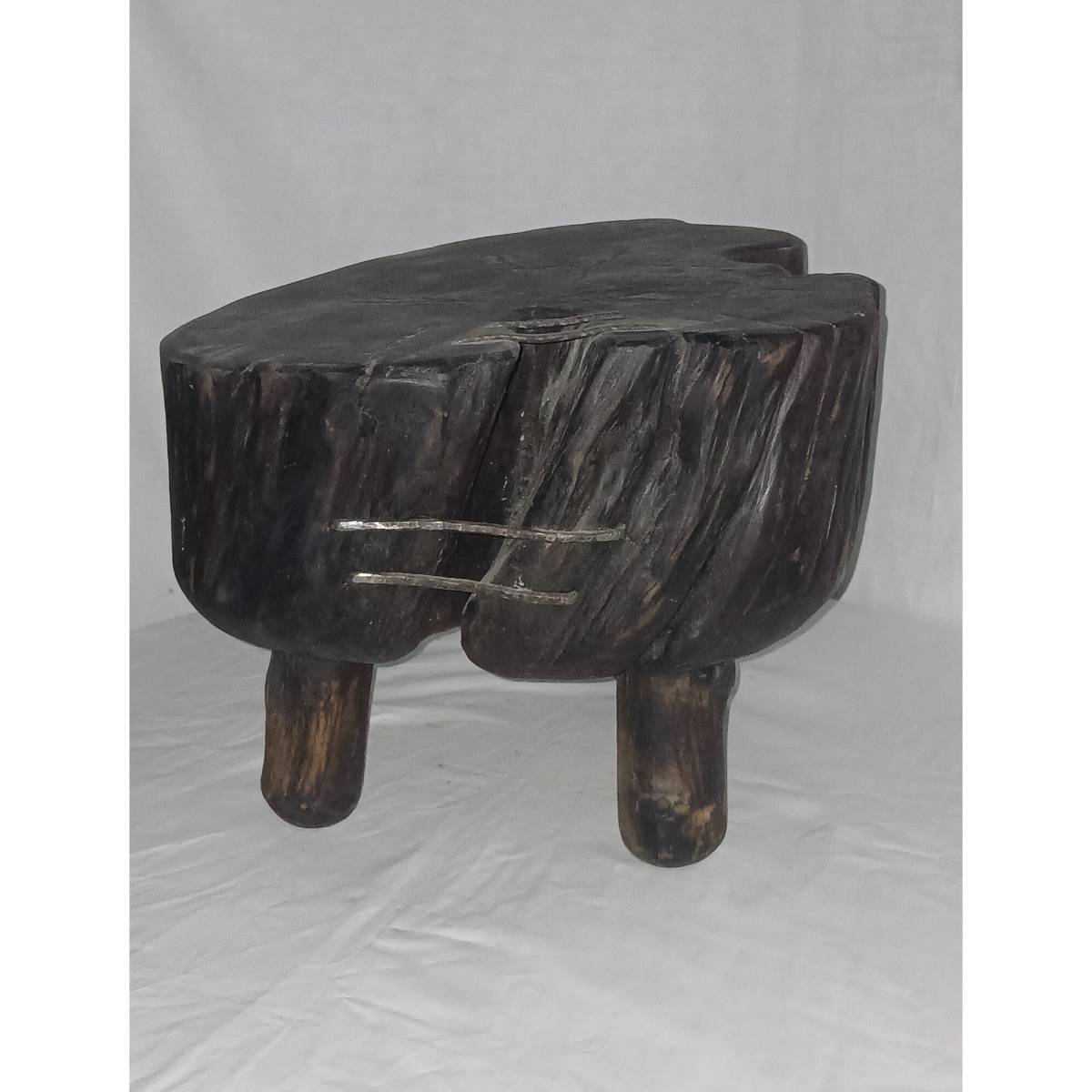 Tabouret en bois africain haut de gamme pour un style unique