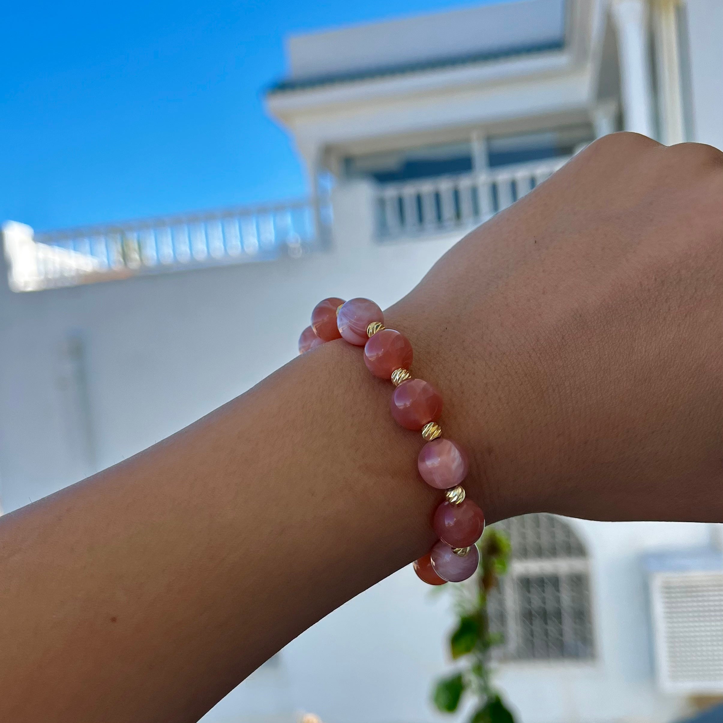 Bracelet rose en pierre naturelle pour une élégance intemporelle