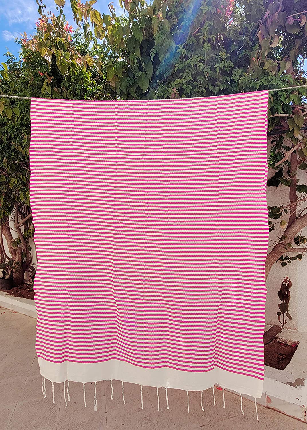 Fouta Rouge et blanc XXL - 200 cm x 100 cm- Serviette pour Hammam, Sauna, Spa, Plage ou Pique-nique - 100 % Coton - Artisanale