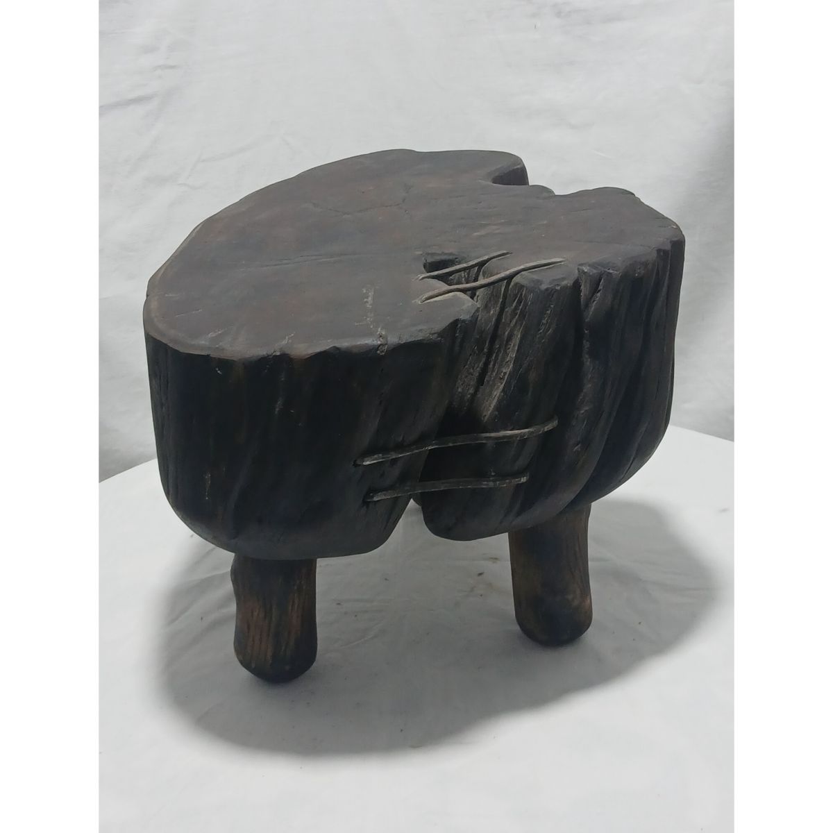 Tabouret en bois africain haut de gamme pour un style unique