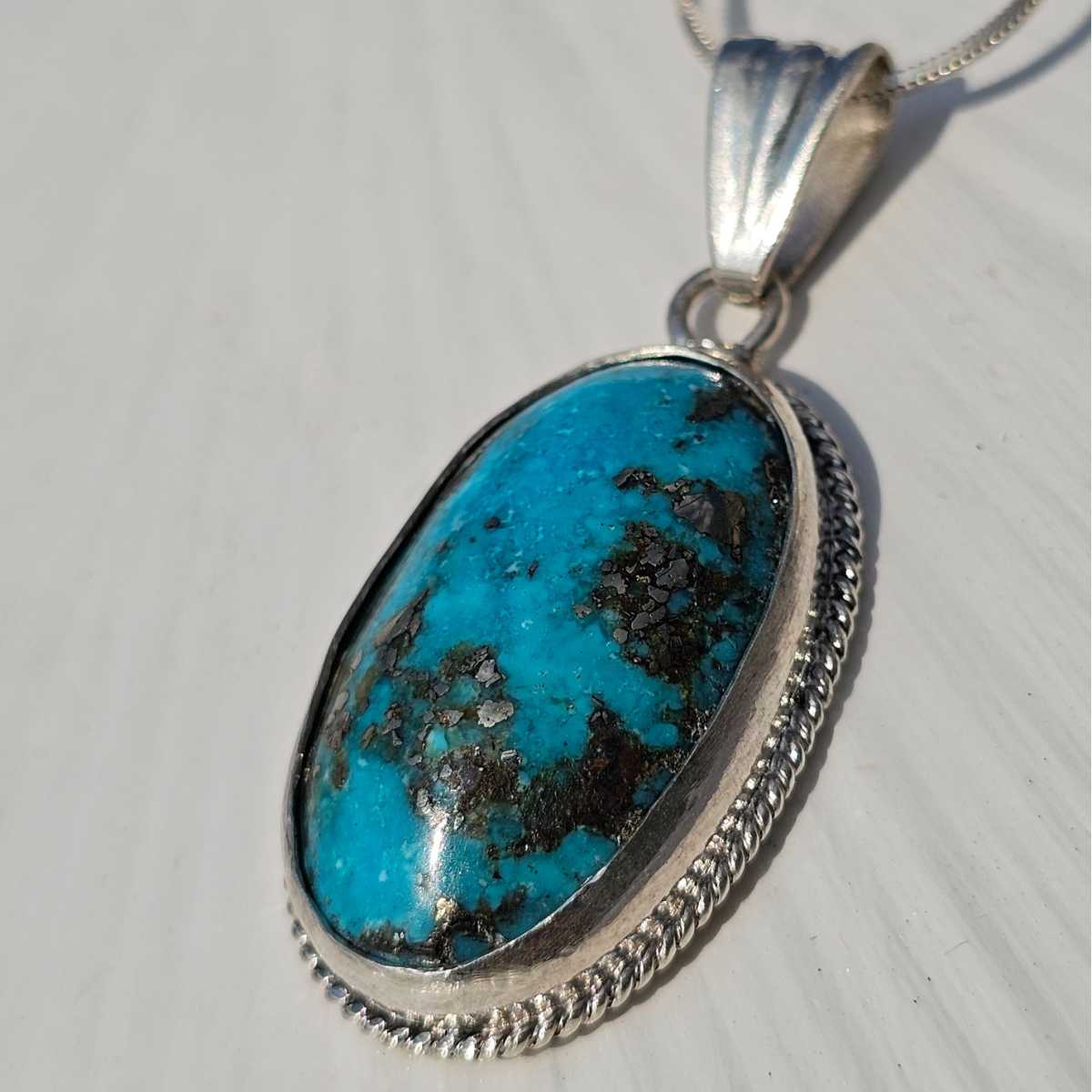 Collier turquoise naturel en argent 925 pour un style unique (40 cm)