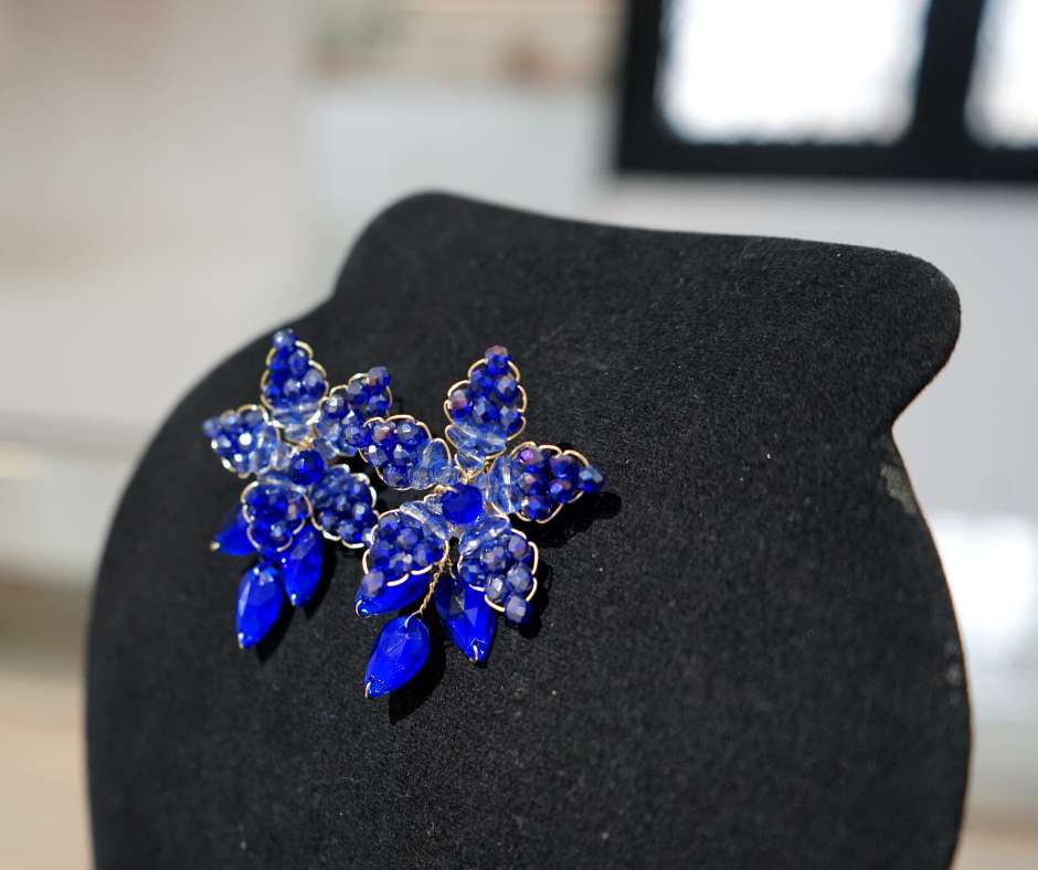 Boucles d’oreille pour mariée, couleur bleu , modèle fleure