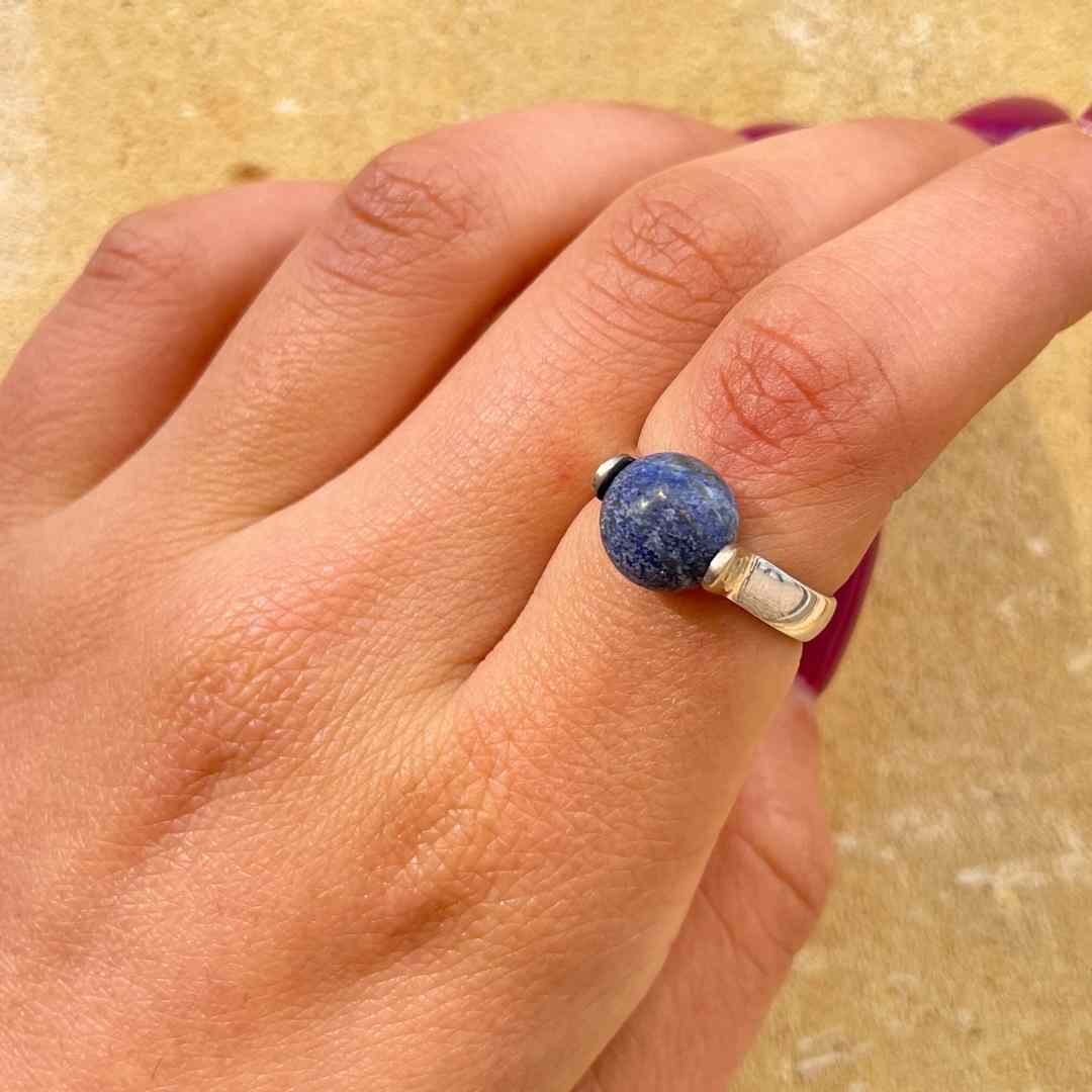 Bague en Argent avec Boule en Lapis Lazuli - Bijou Unique pour Femme, Parfait pour Style Bohème et Chic