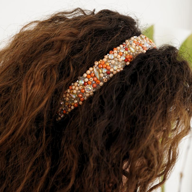 Bandeau cheveux de mariage couleur oronge avec des perles et Diamonds