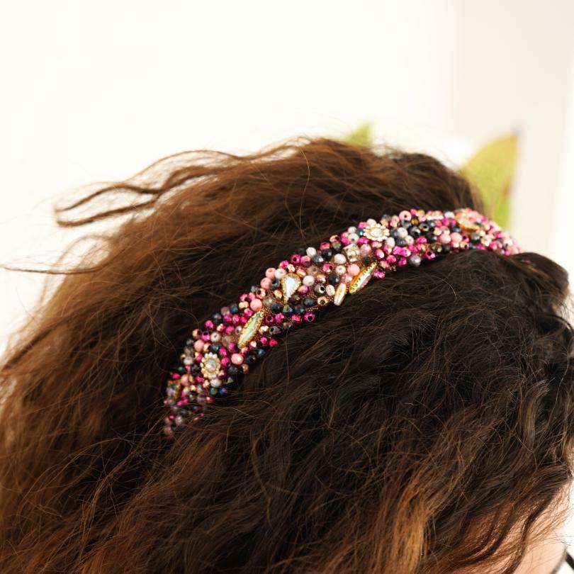 Bandeau cheveux de mariage couleur rose  avec des perles et Diamonds