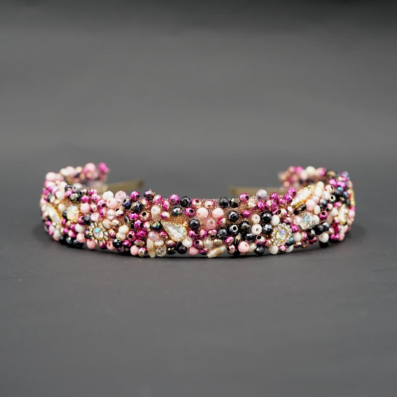 Bandeau cheveux de mariage couleur rose  avec des perles et Diamonds