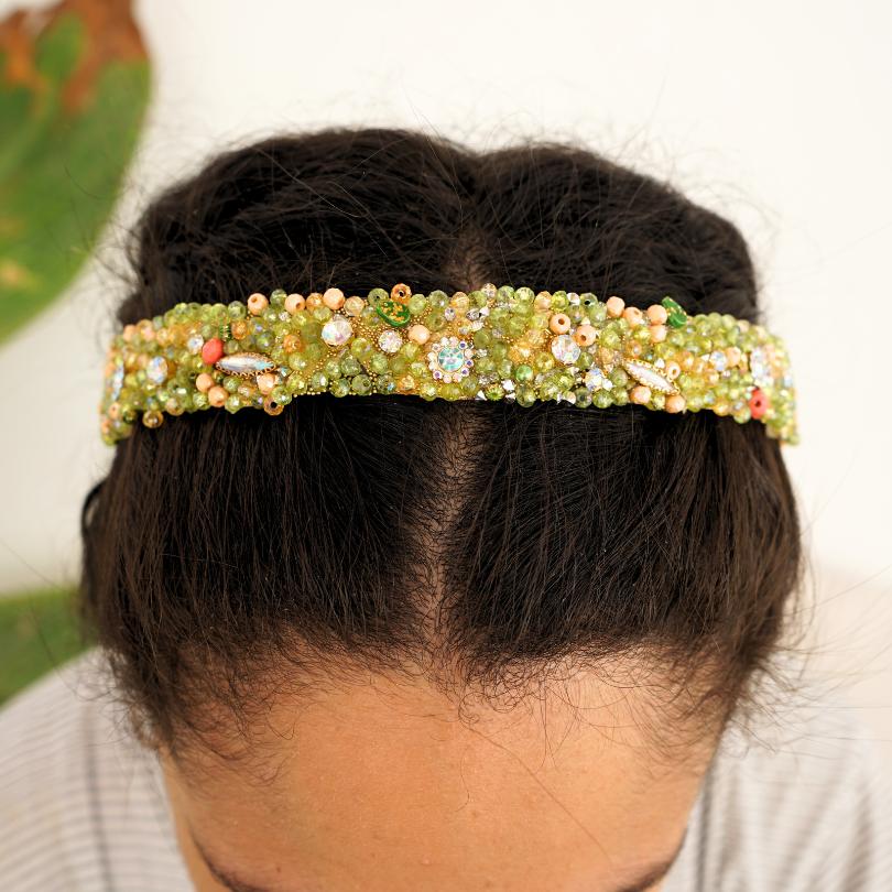 Bandeau cheveux de mariage couleur vert avec des perles et Diamonds