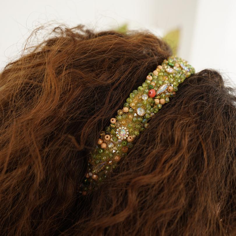 Bandeau cheveux de mariage couleur vert avec des perles et Diamonds