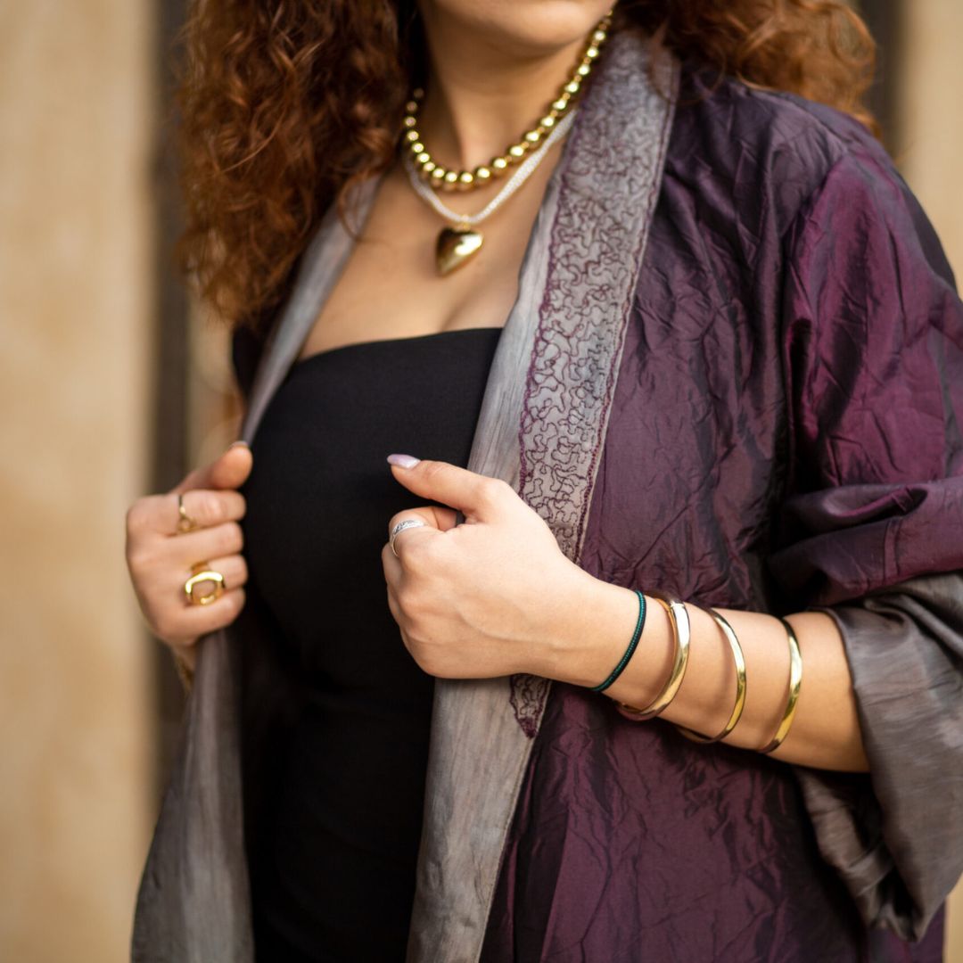 kimono réversible avec broderie sur le col "Le Narcisse de la Nuit"