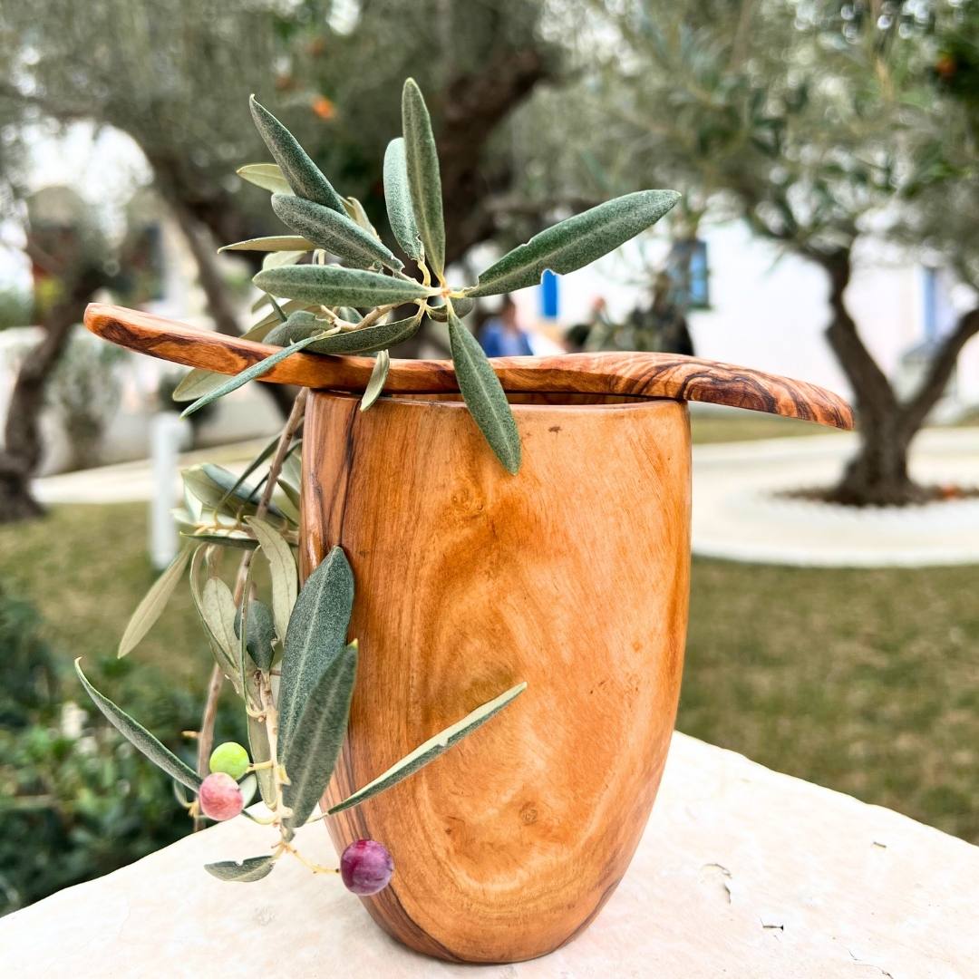 Verre gobelet à Jus en Bois d'Olivier