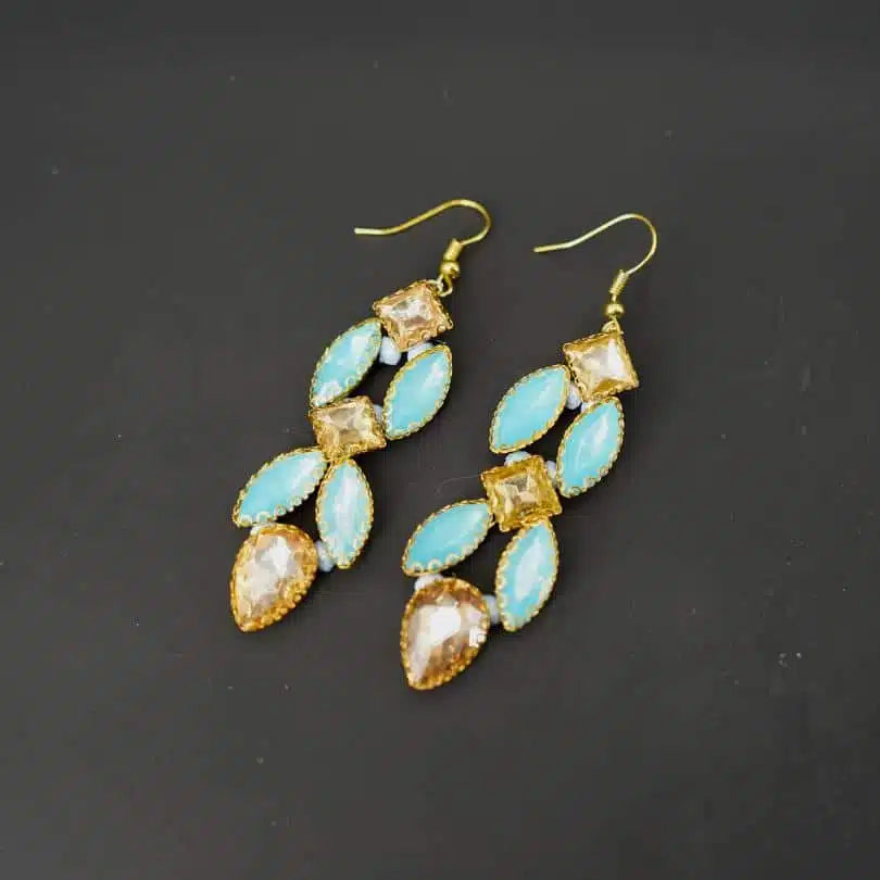Boucles d'oreilles de mariage bleu, bijoux de mariée opale blanche, boucles d'oreilles de mariage cerceau boucles d'oreilles de mariée boucles d'oreilles en strass