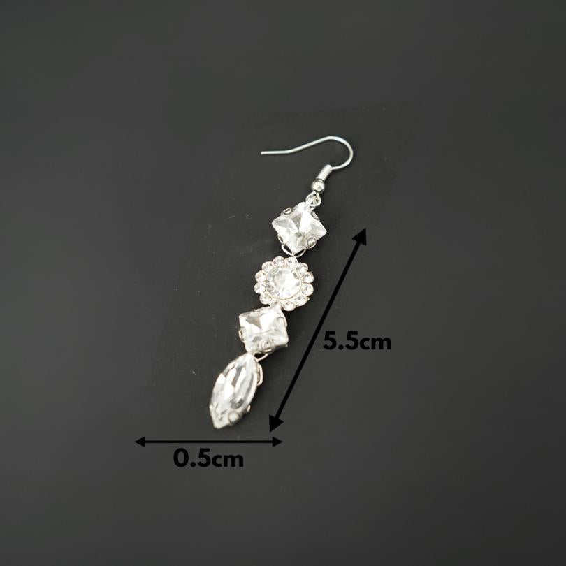 Boucles d'oreilles de mariée en forme long , bijoux de mariée, boucles d'oreilles longues en cristal, Boucles d'oreilles en cristal blanche